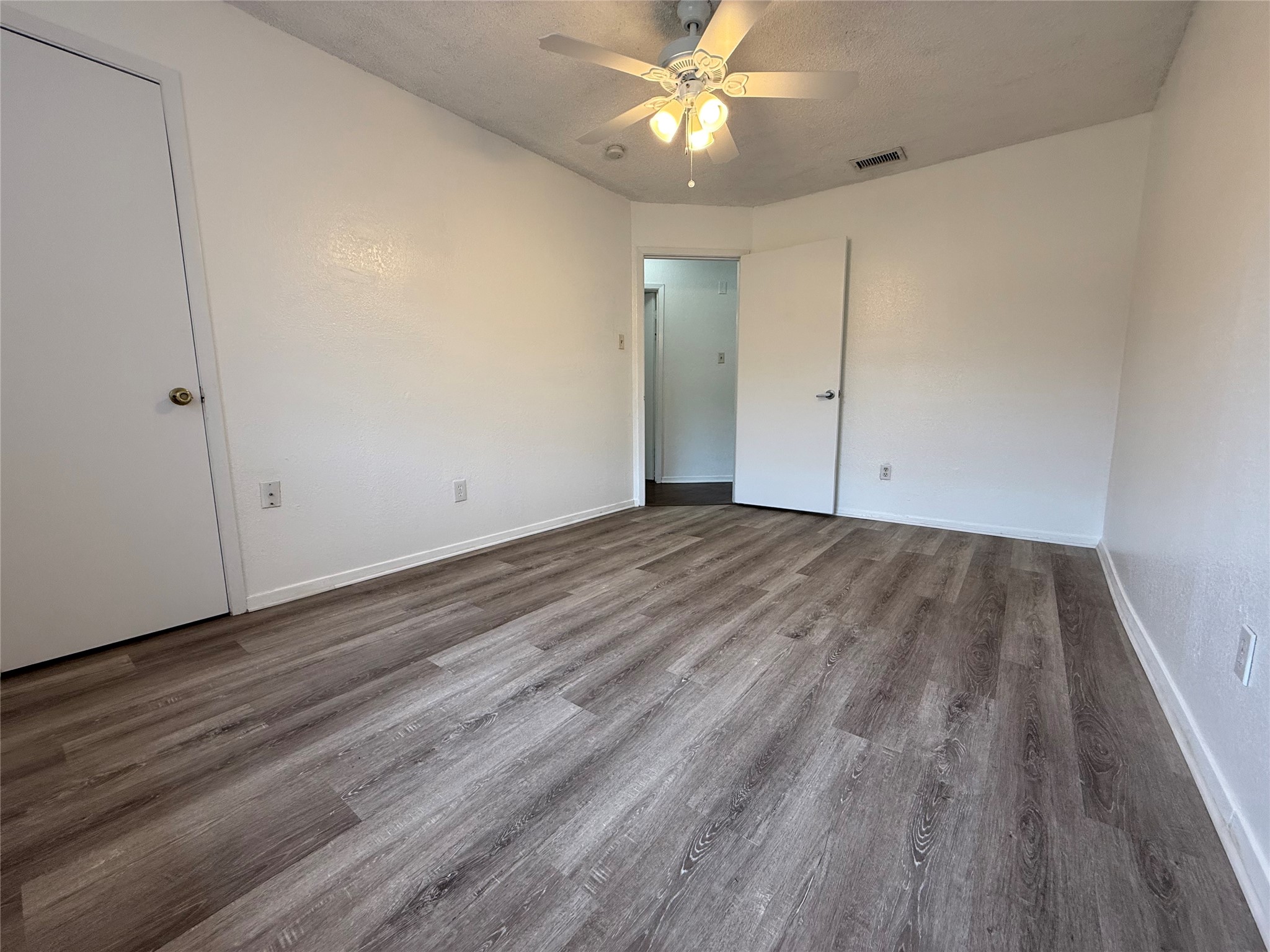 409 W 3rd Street