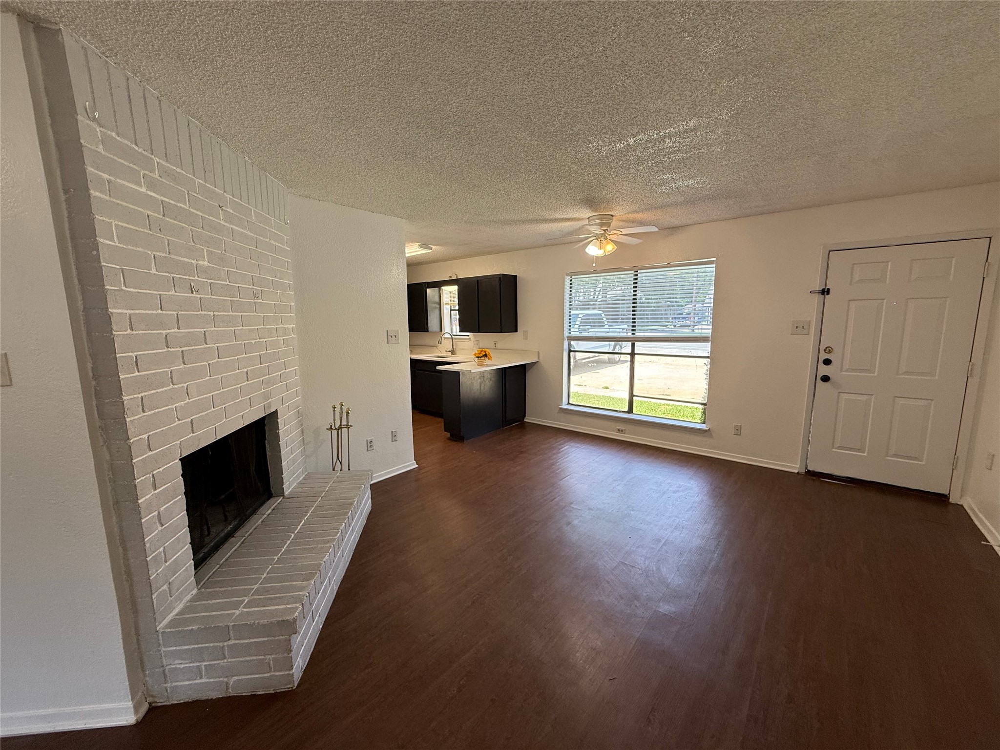 409 W 3rd Street