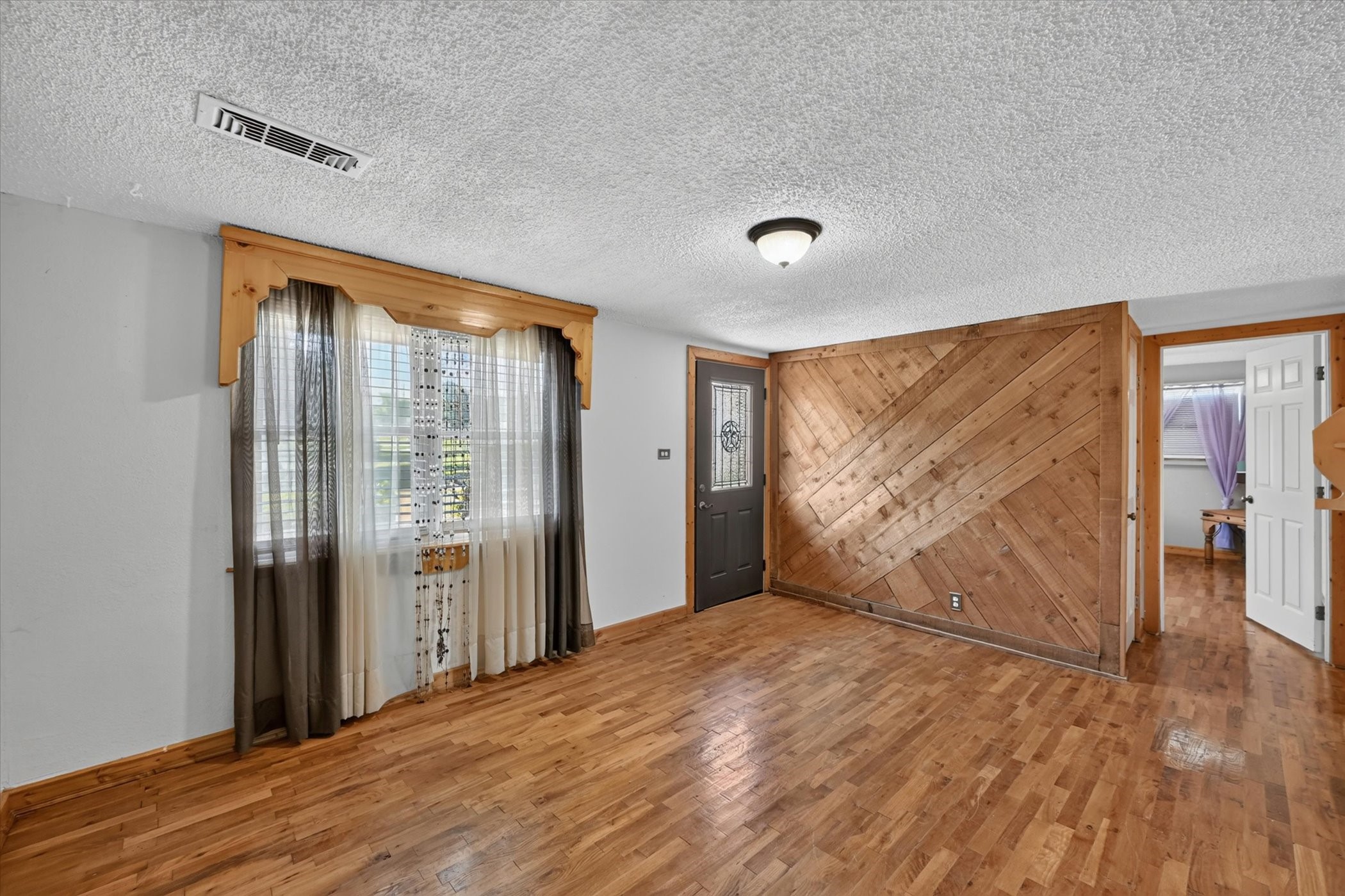 6709 County Road 527