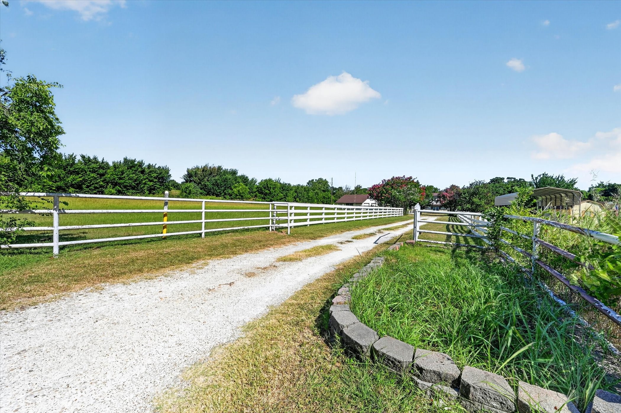 6709 County Road 527