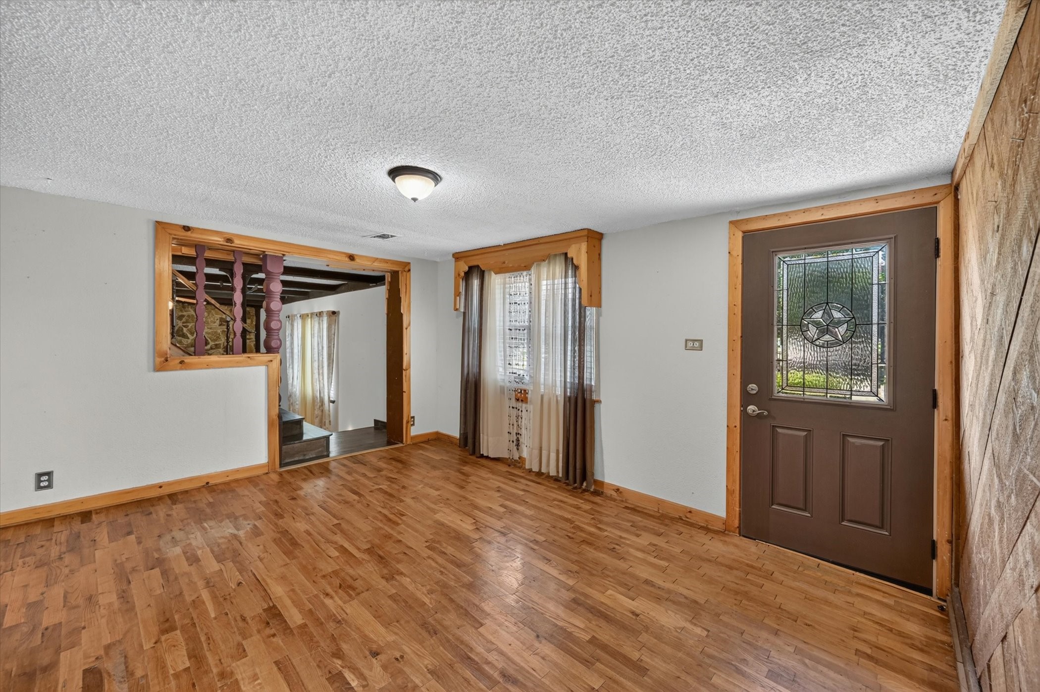 6709 County Road 527