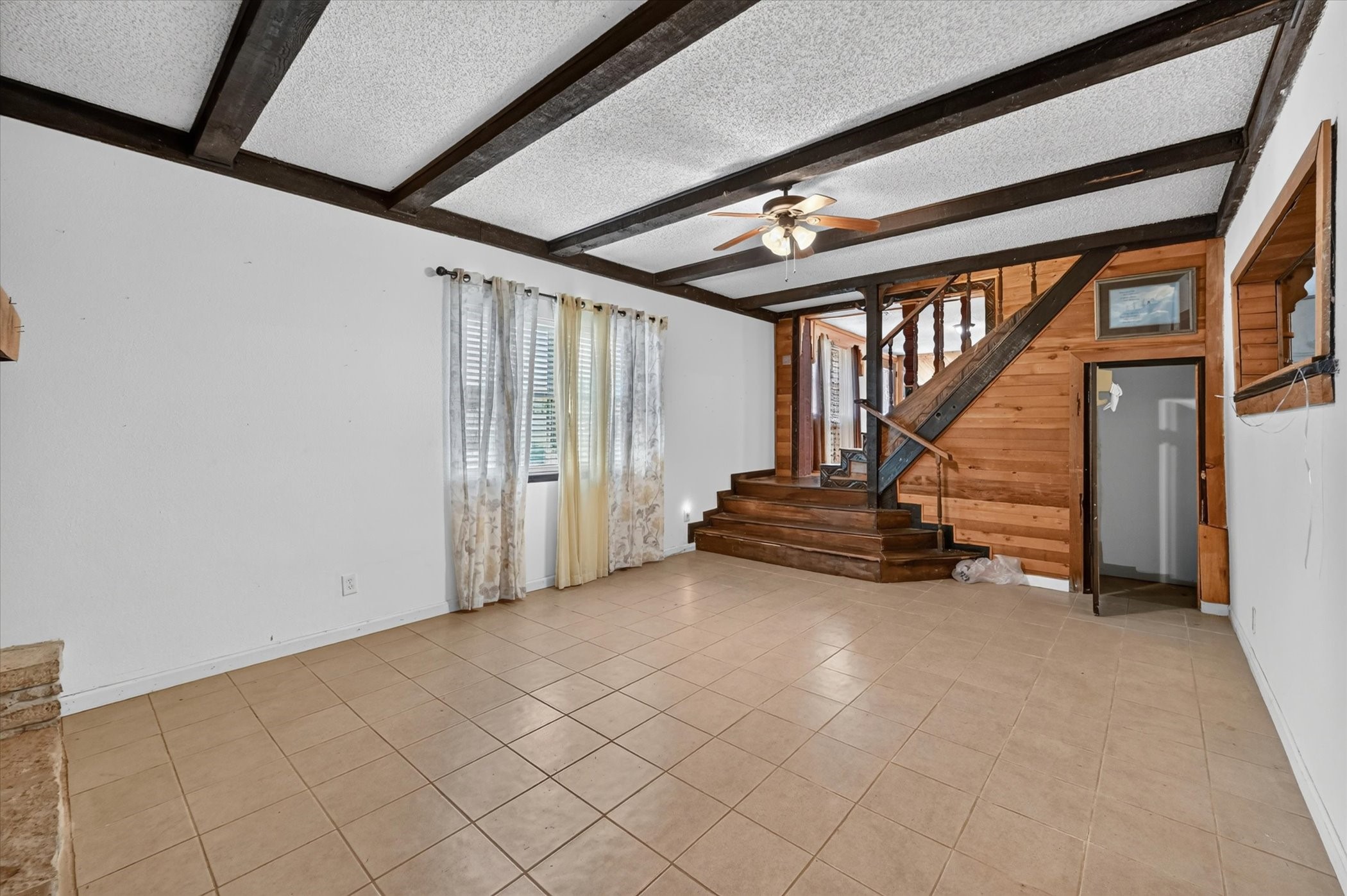 6709 County Road 527