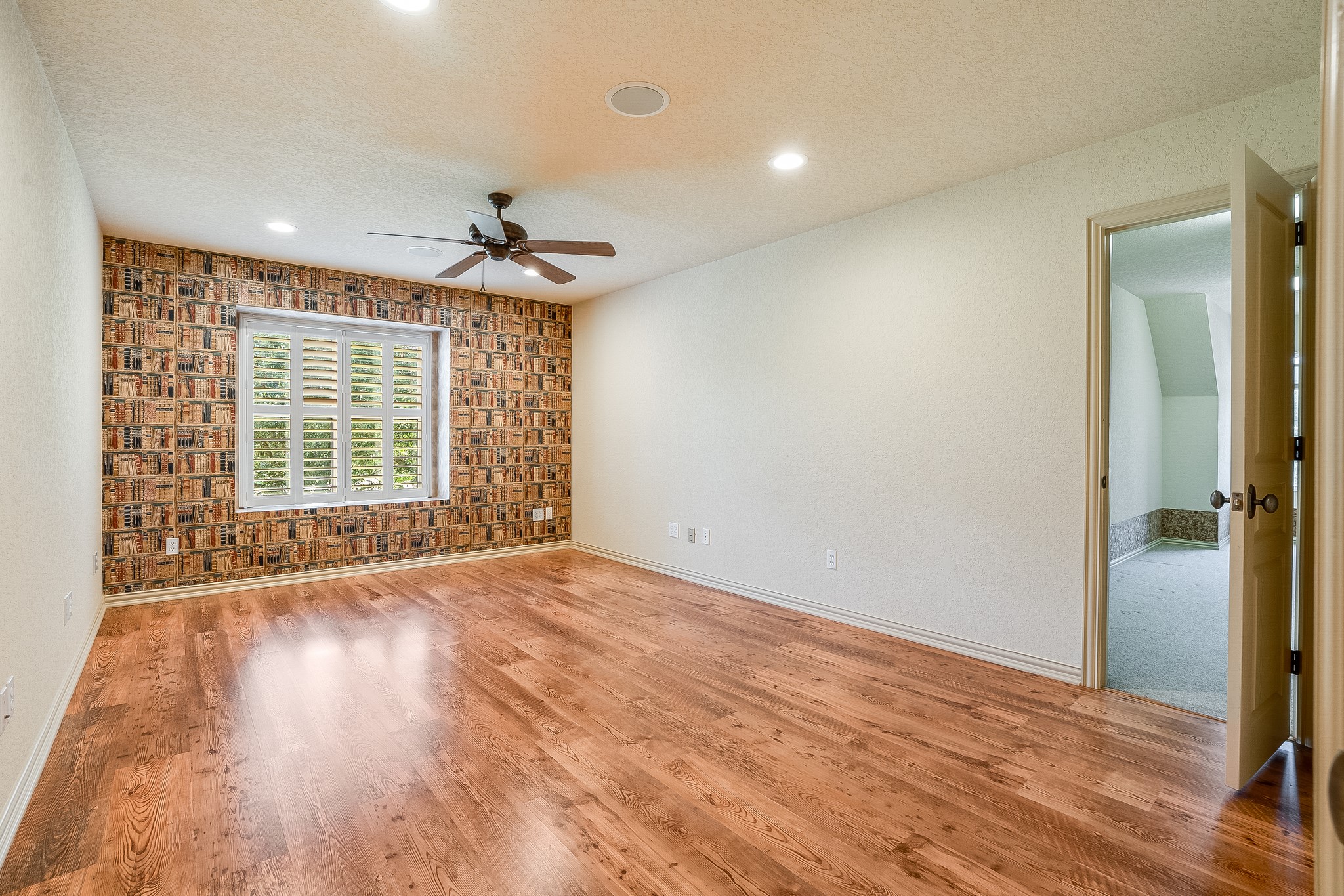 5809 Nutcracker Drive