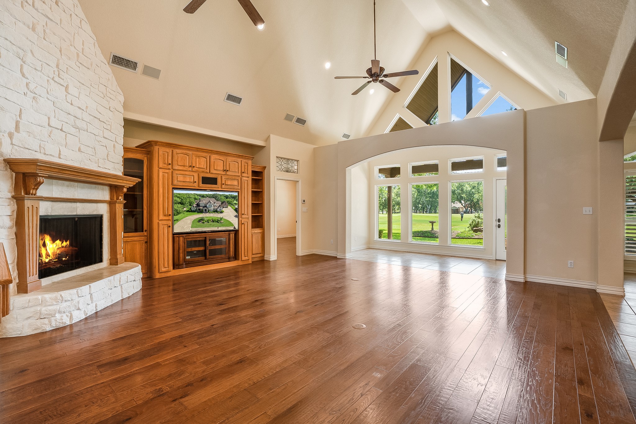 5809 Nutcracker Drive