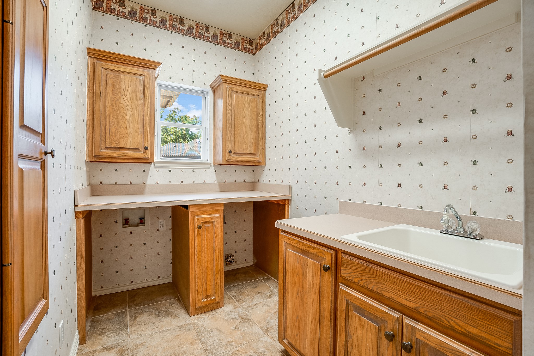 5809 Nutcracker Drive