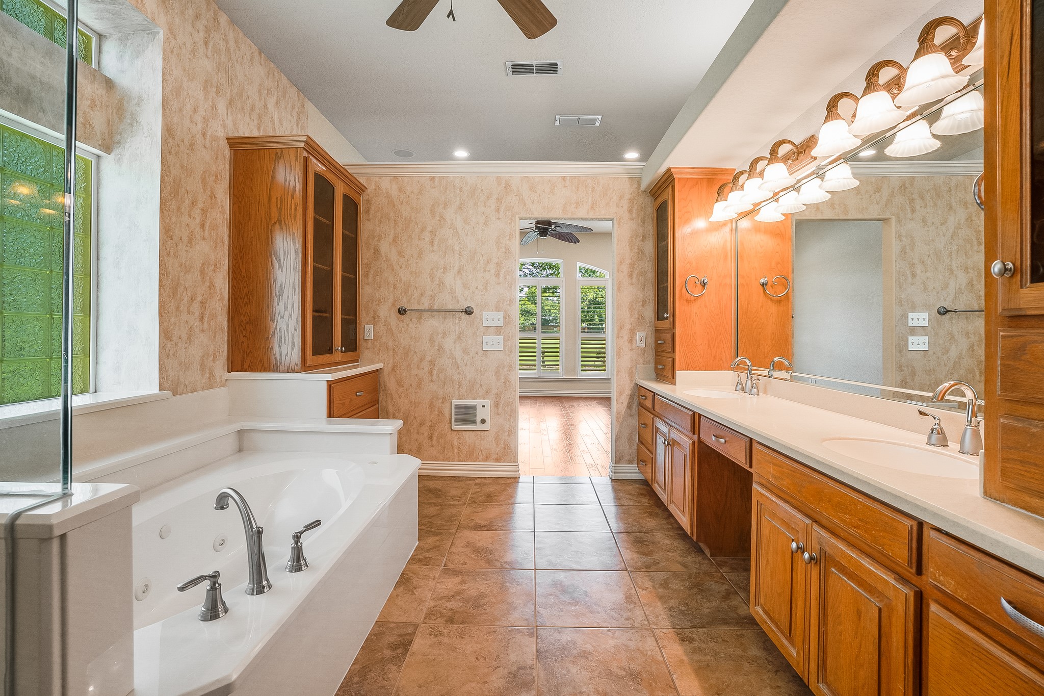 5809 Nutcracker Drive