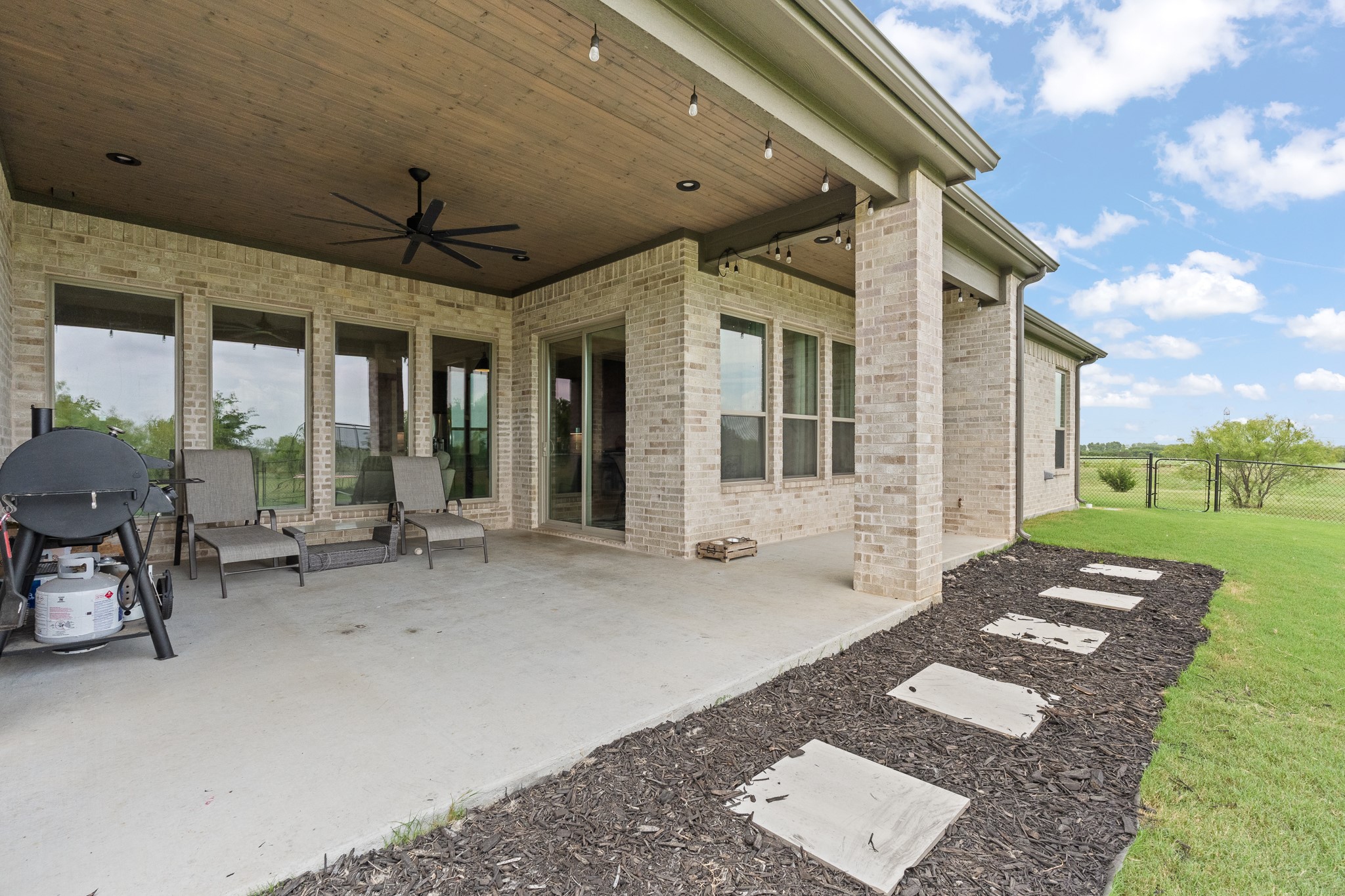 6048 Bella Terra Lane