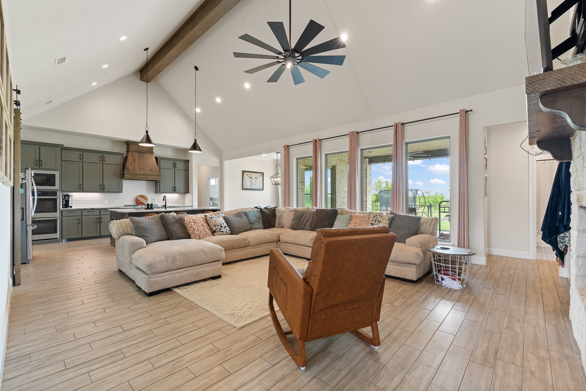 6048 Bella Terra Lane