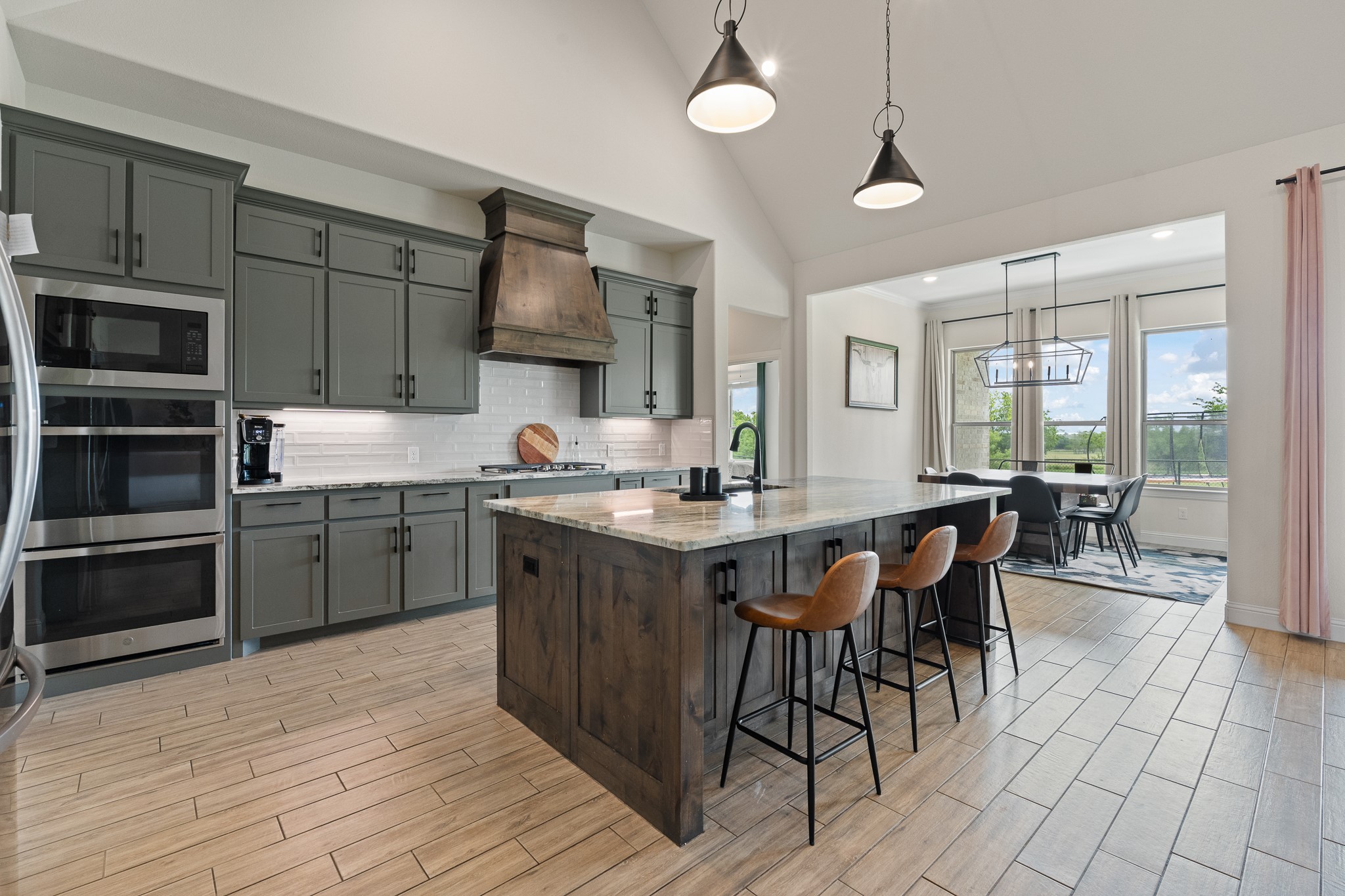 6048 Bella Terra Lane