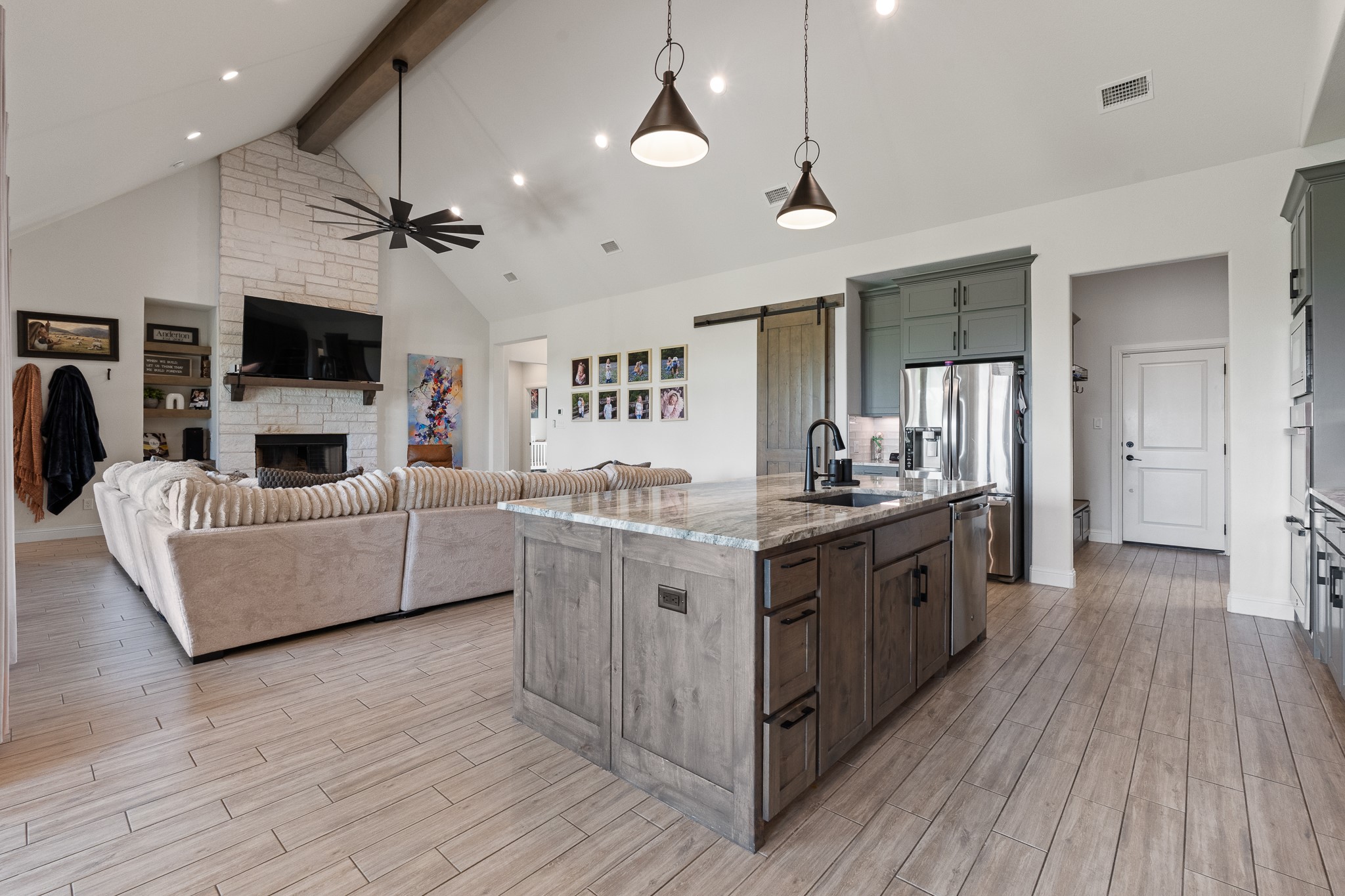 6048 Bella Terra Lane