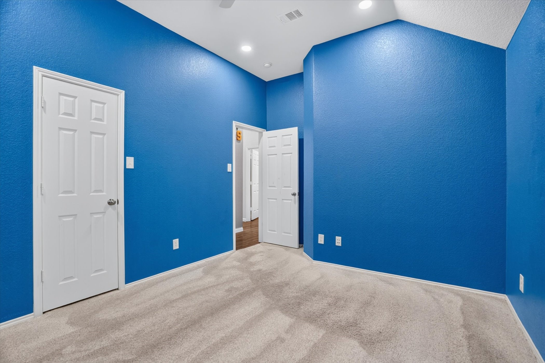 817 Peach Lane