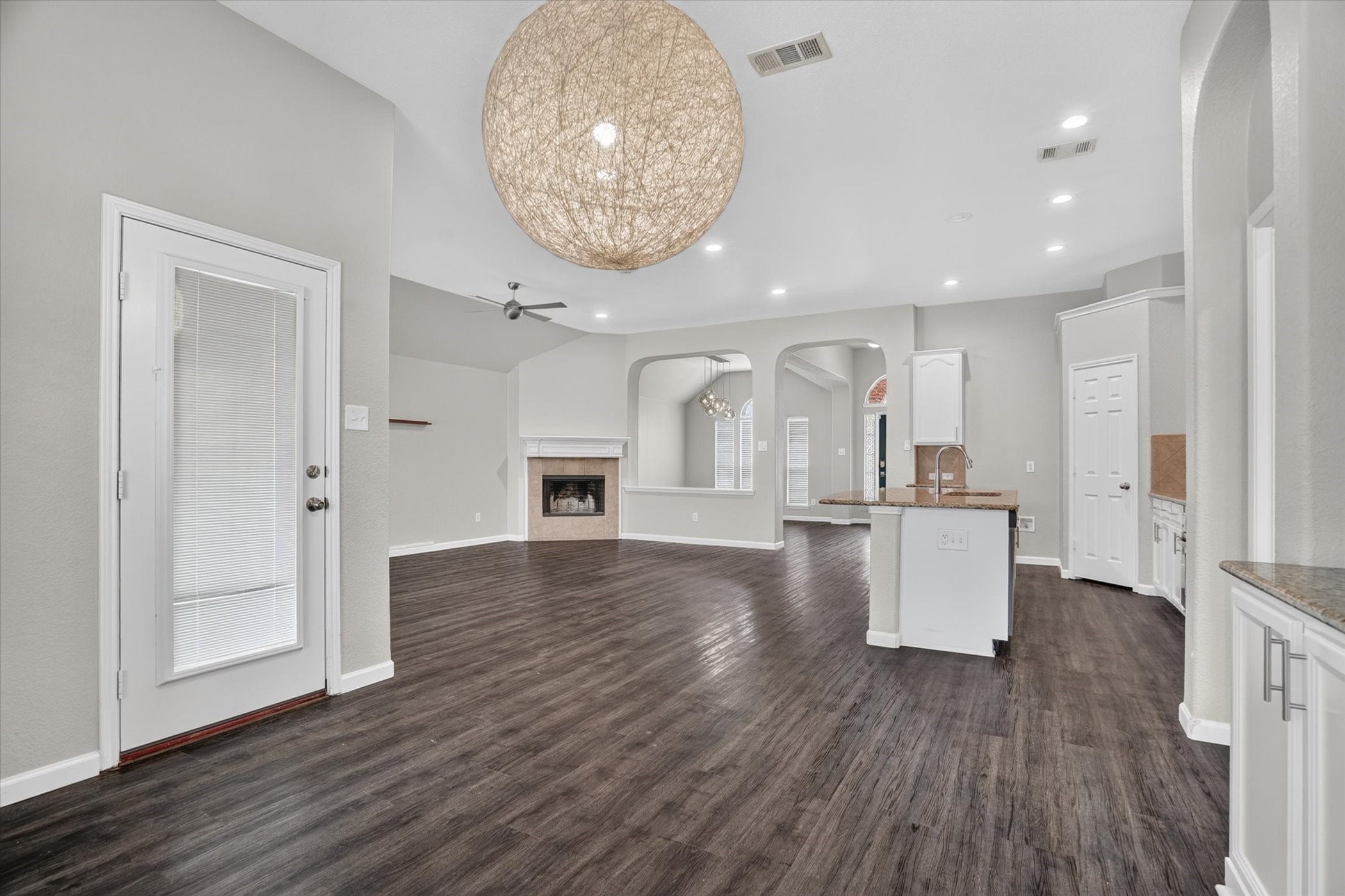 817 Peach Lane