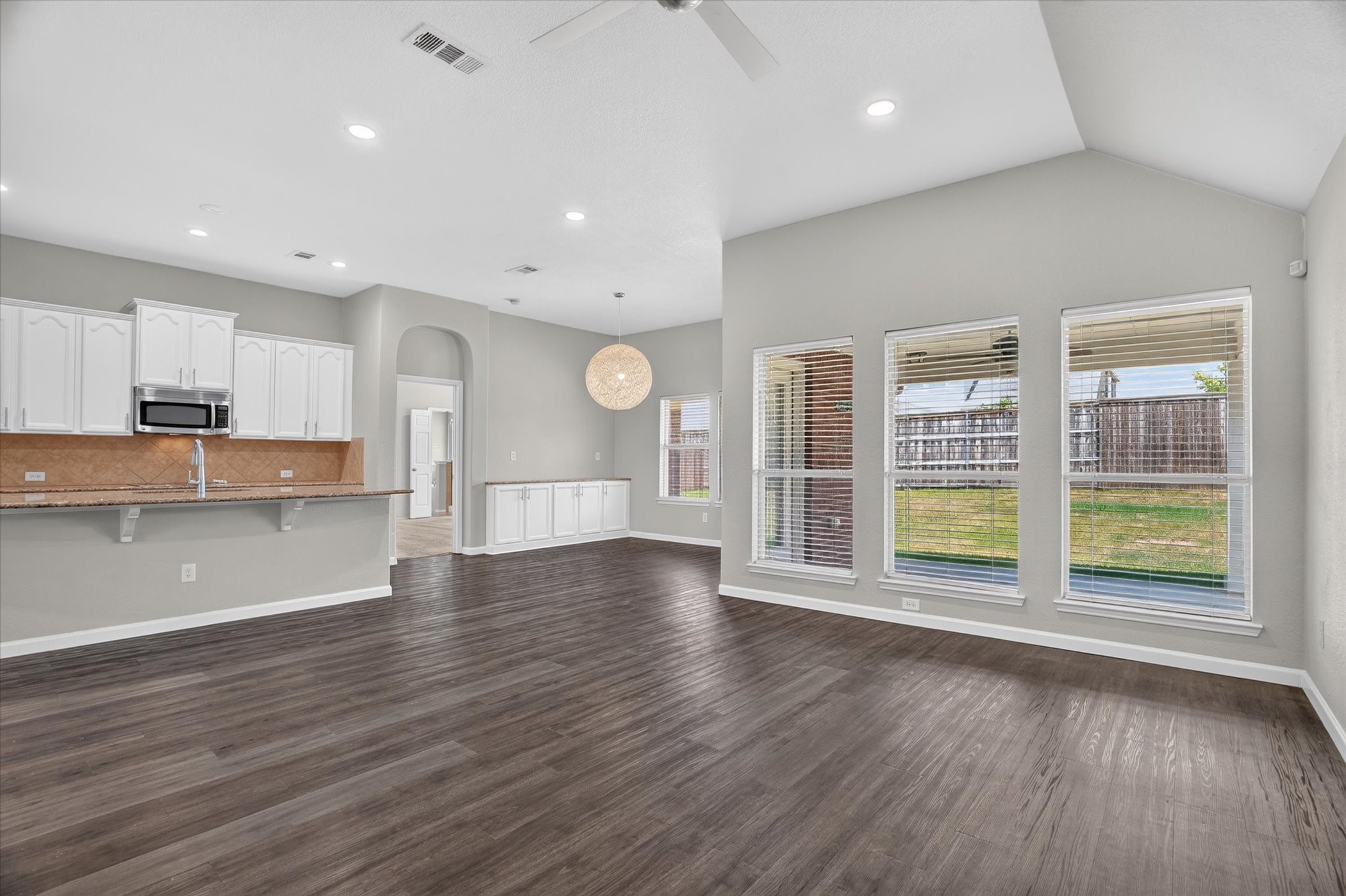 817 Peach Lane