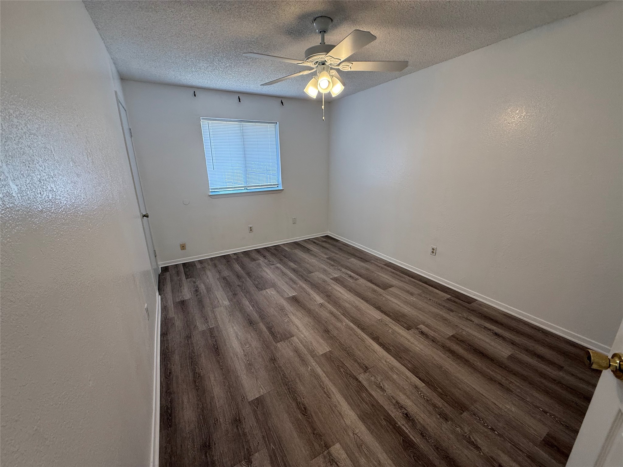 409 W 3rd Street