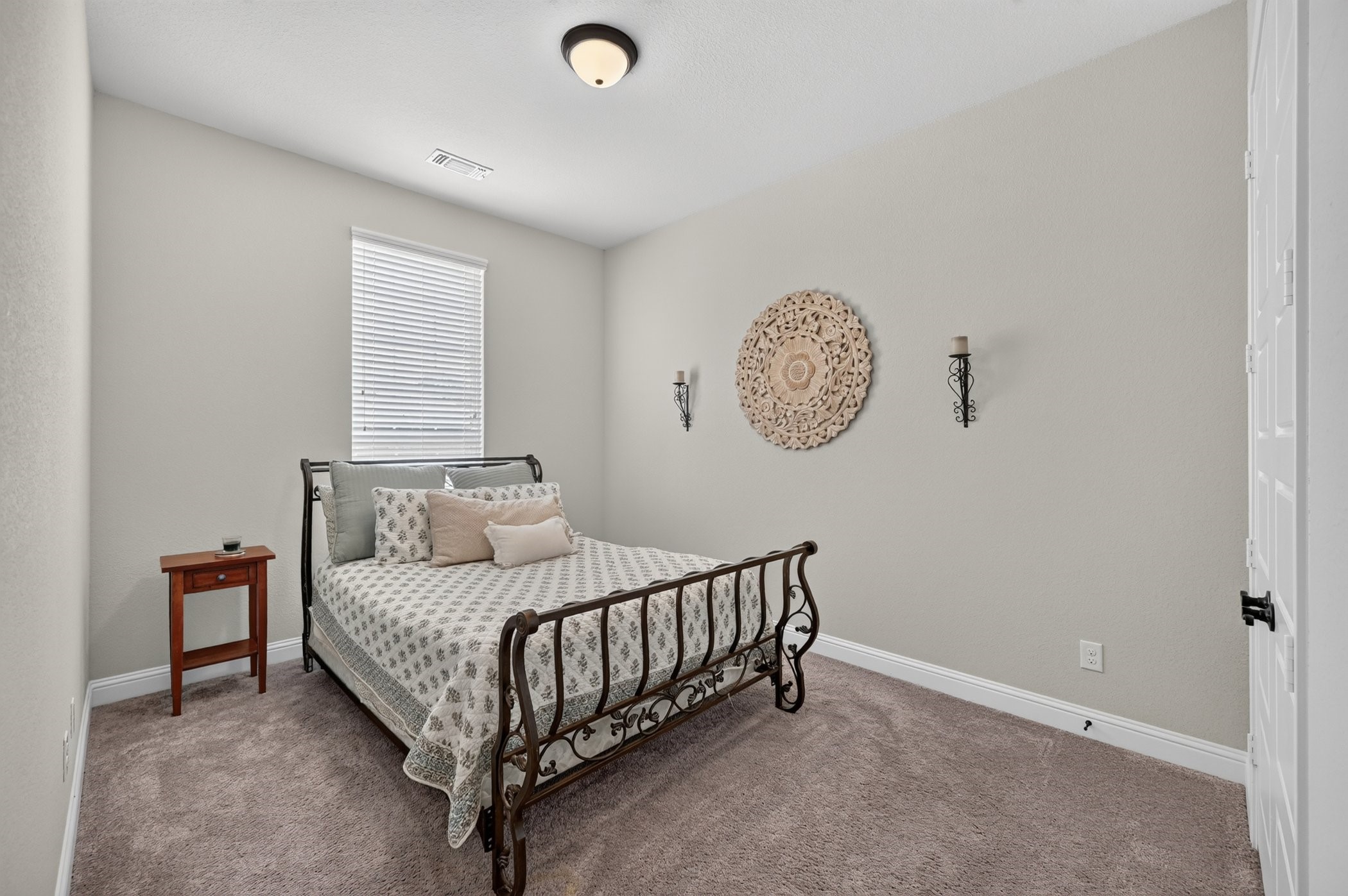 1025 Claystone Ridge