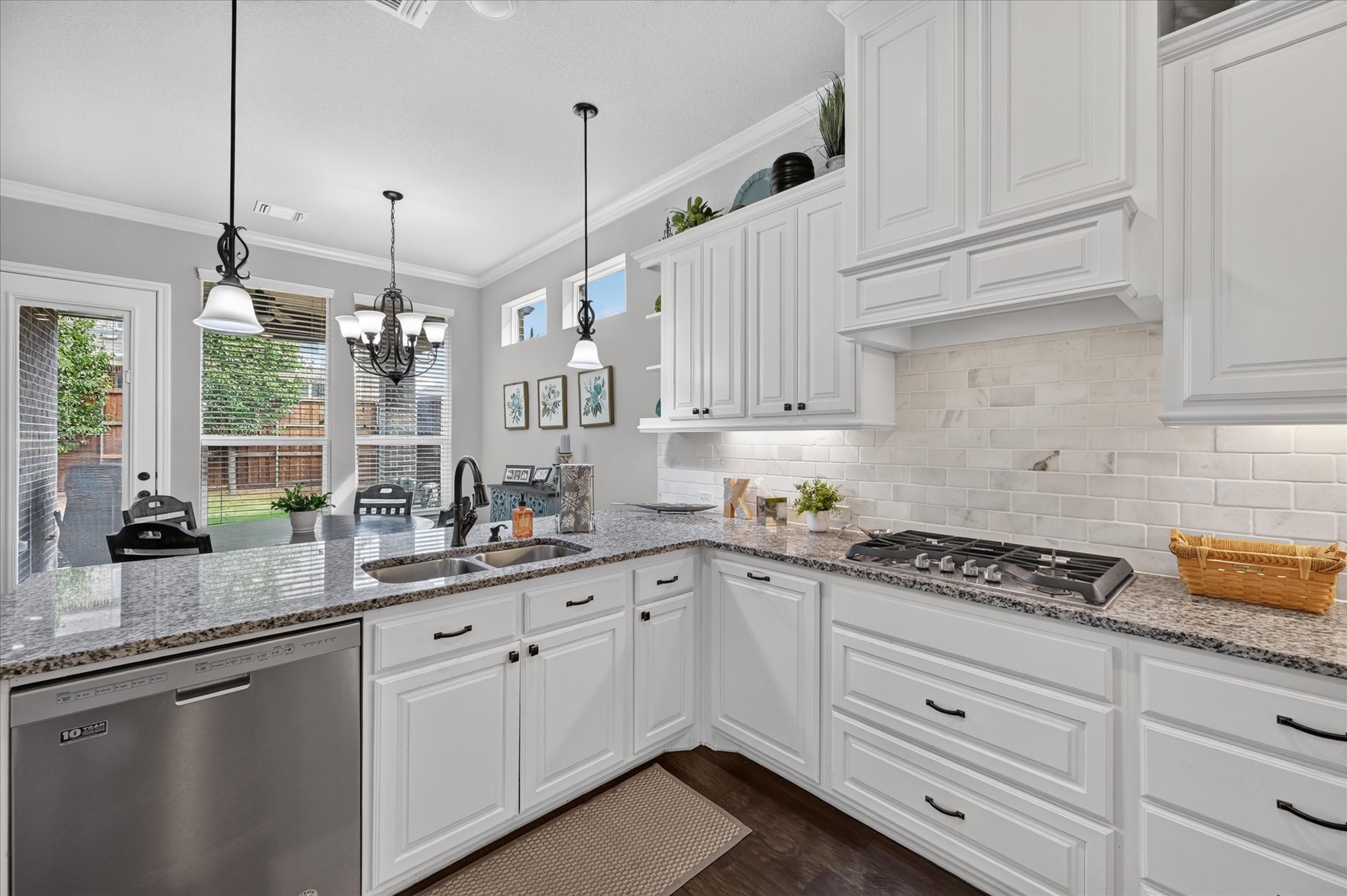 1025 Claystone Ridge