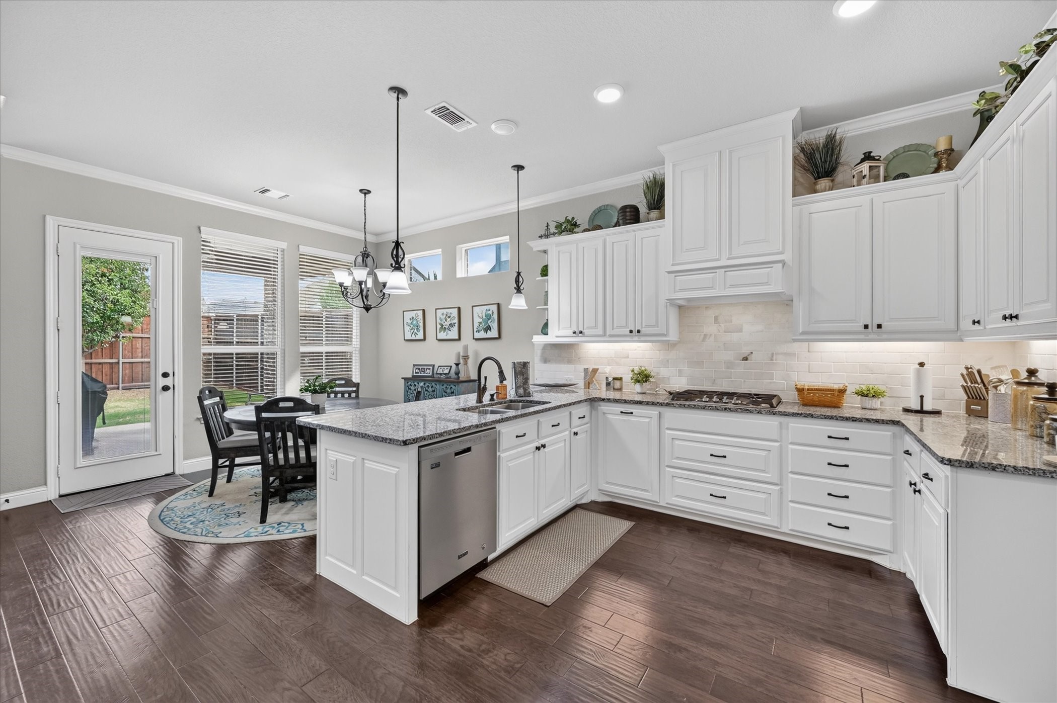 1025 Claystone Ridge