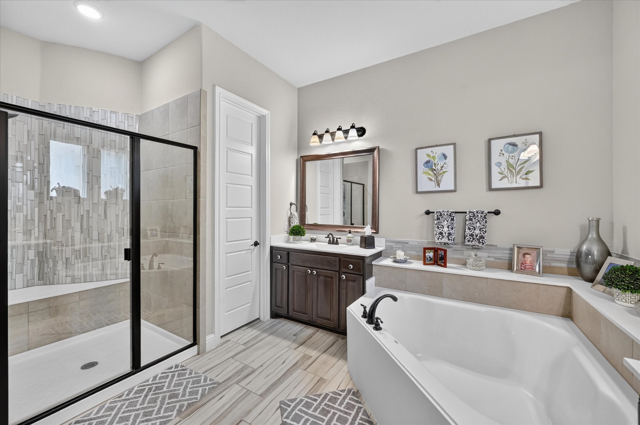 1025 Claystone Ridge