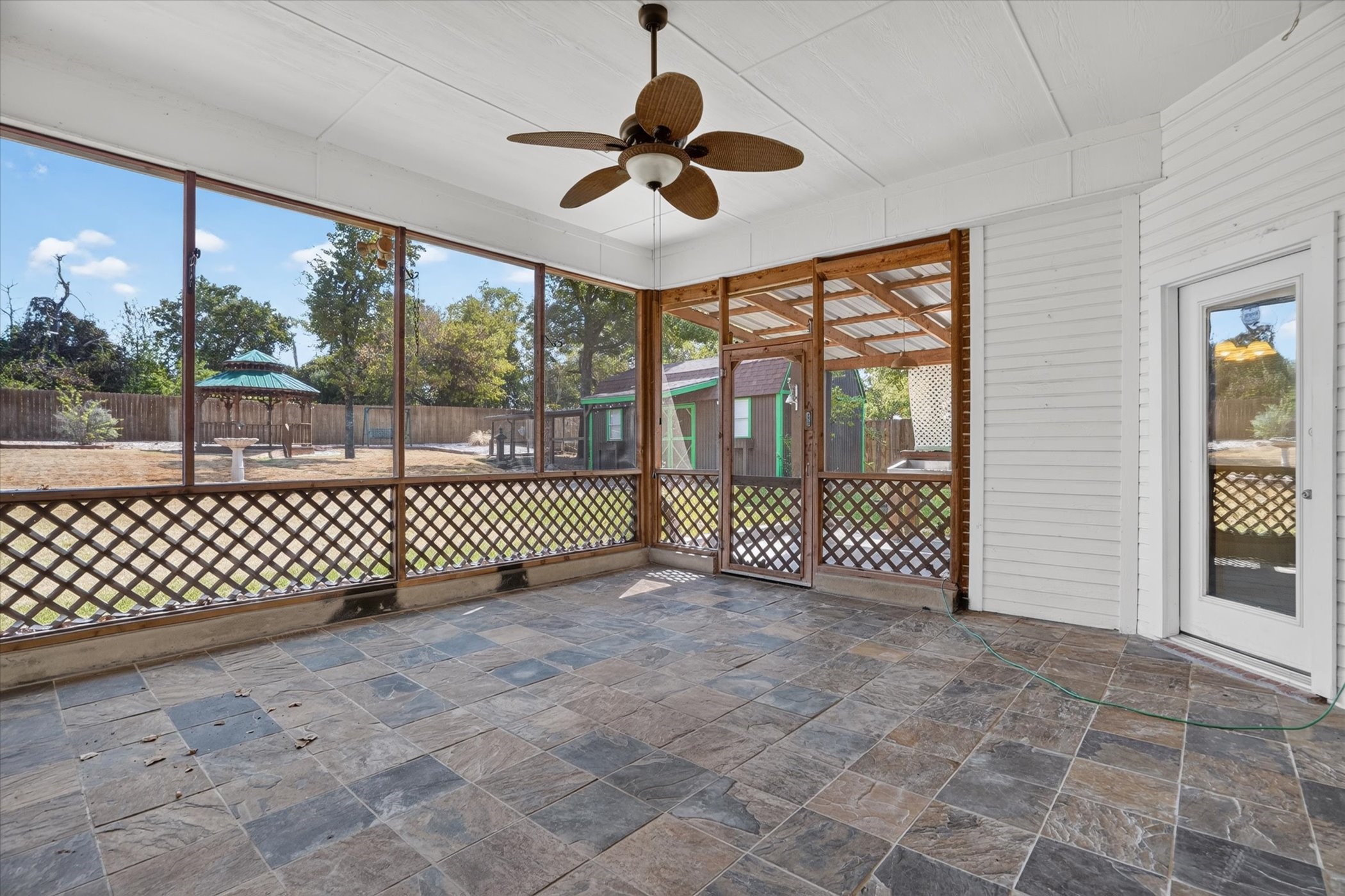 816 Linda Drive