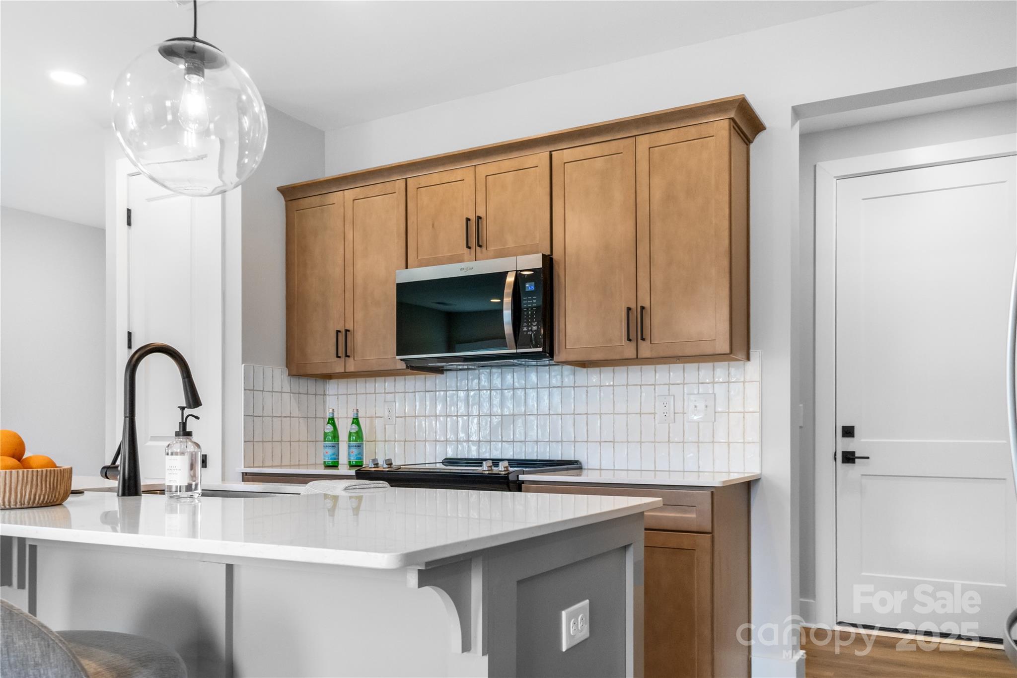 115 chapel crossing Lane Unit: 2