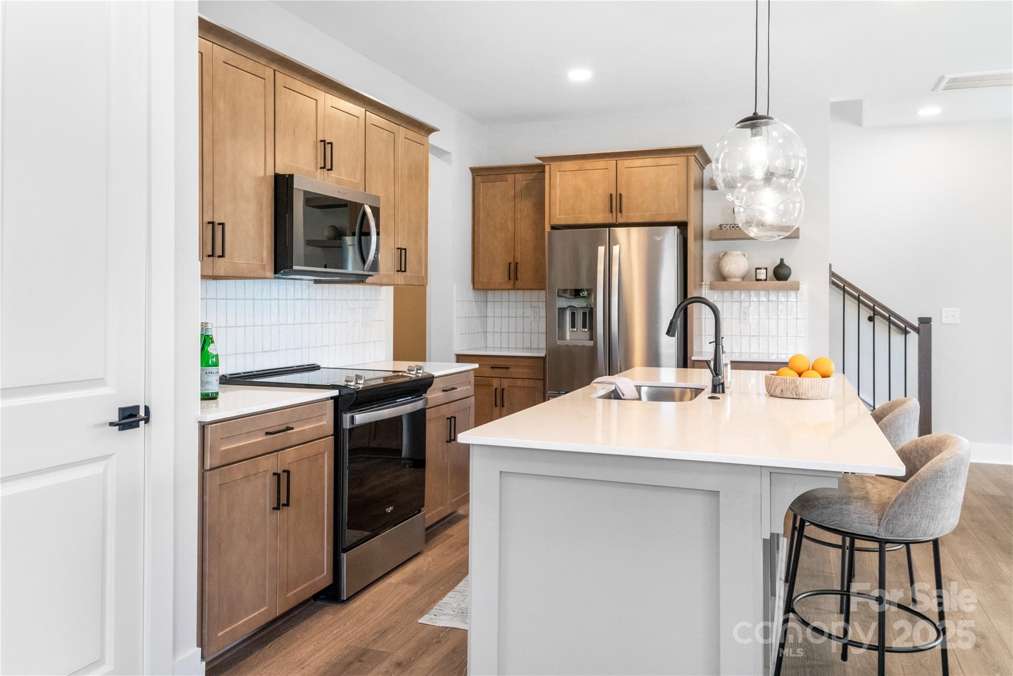 115 chapel crossing Lane Unit: 2