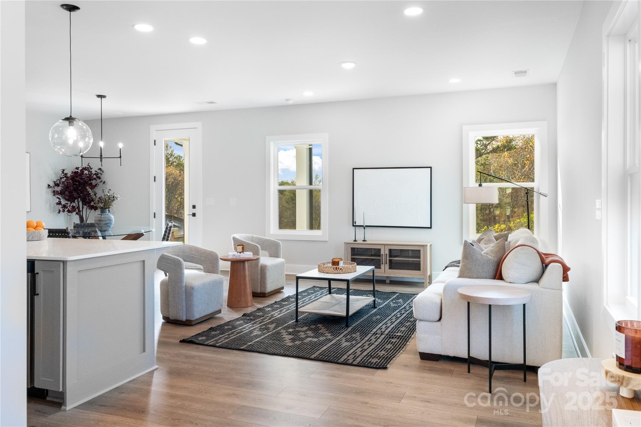 115 chapel crossing Lane Unit: 2