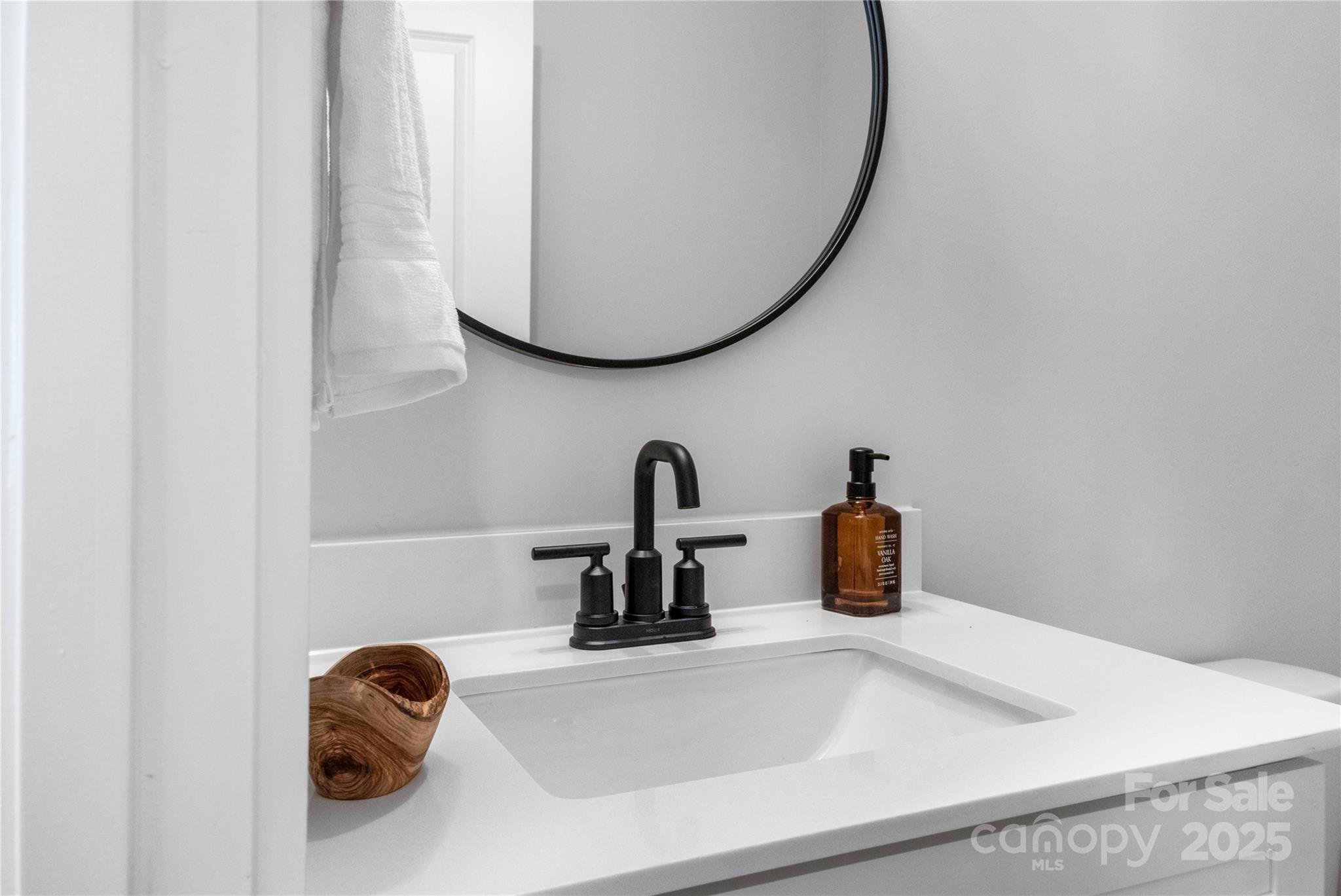 115 chapel crossing Lane Unit: 2