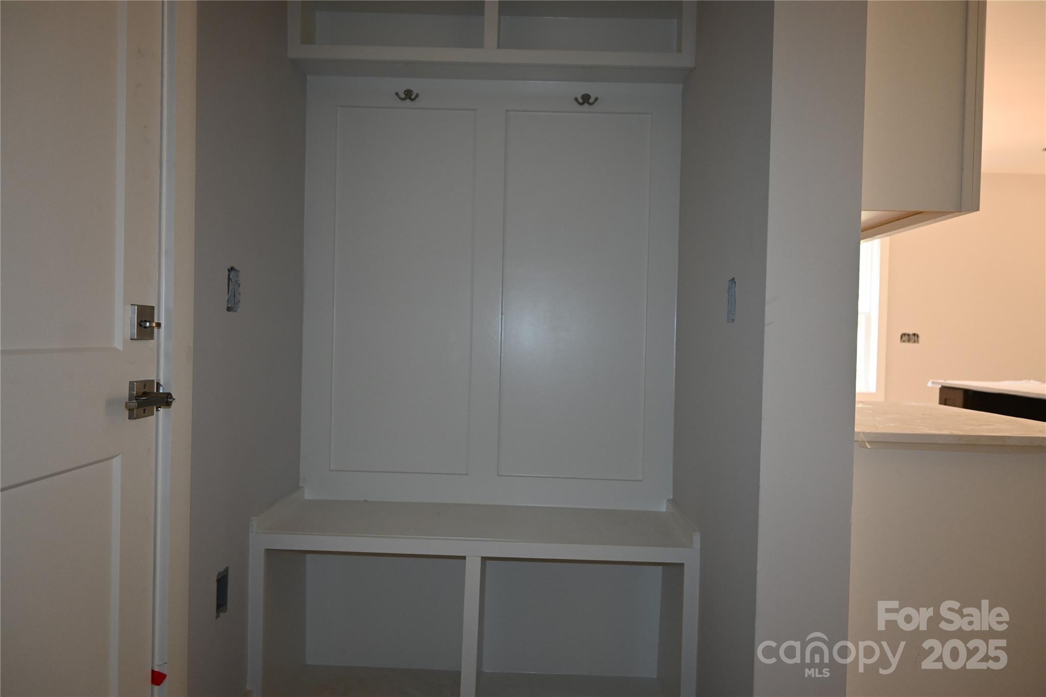114 chapel crossing Lane Unit: 12
