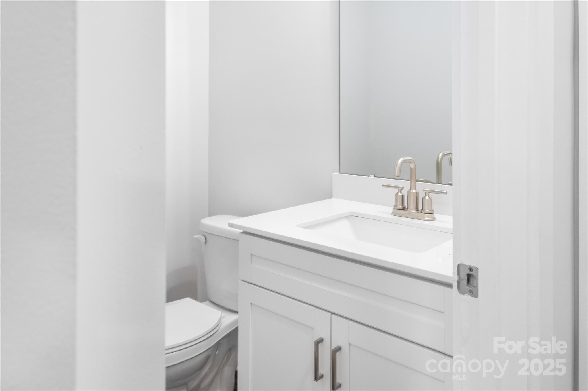 114 chapel crossing Lane Unit: 12