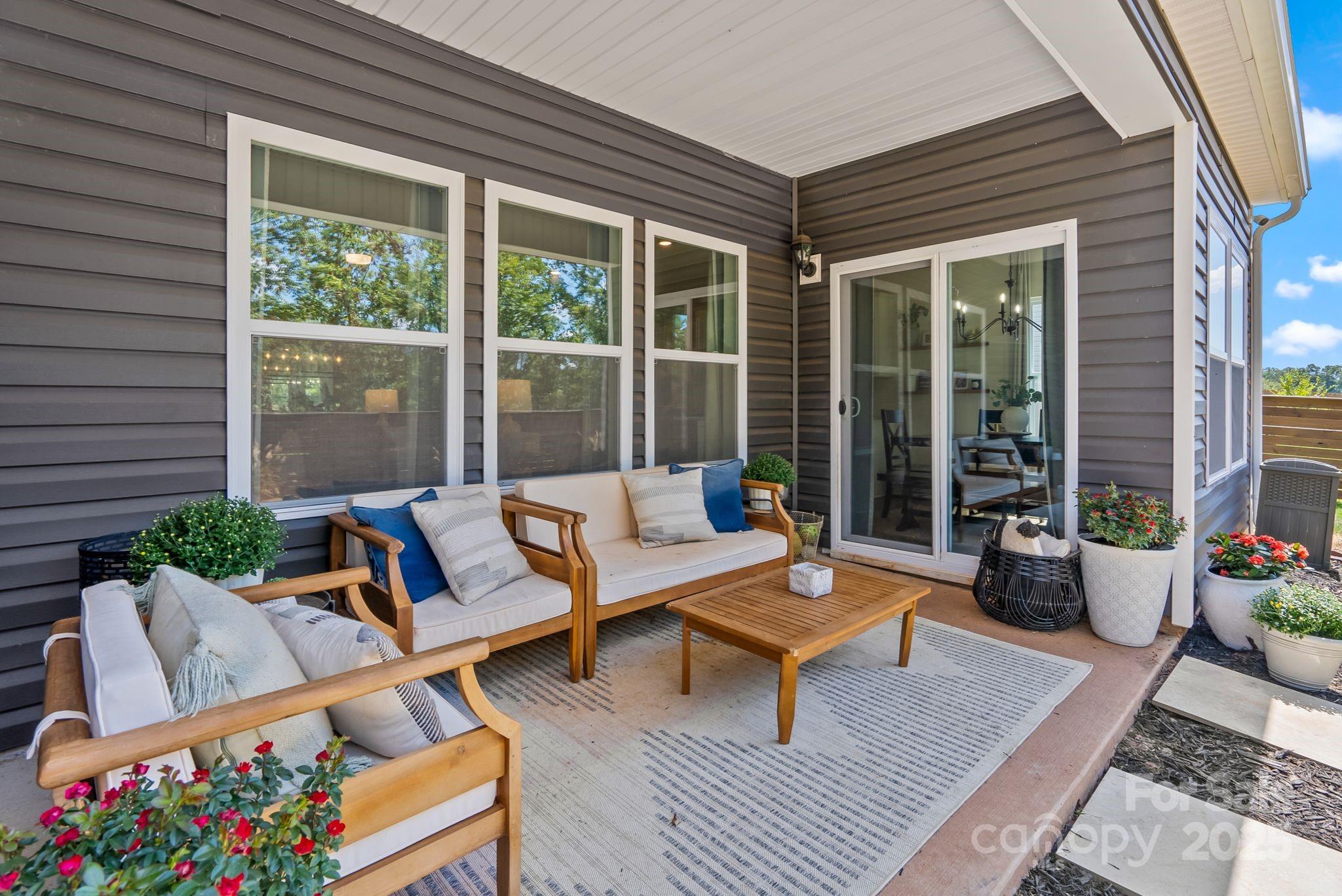 299 Ridgeview Lane