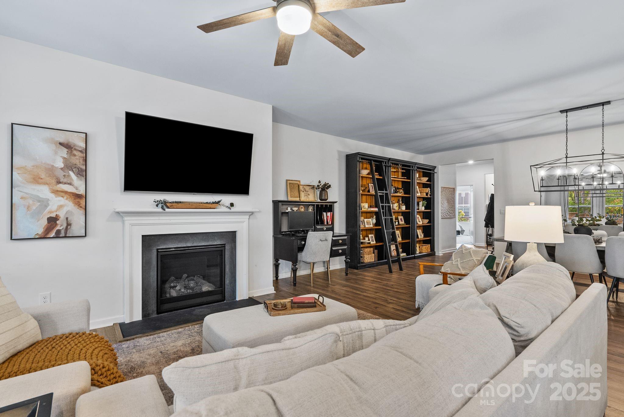 299 Ridgeview Lane