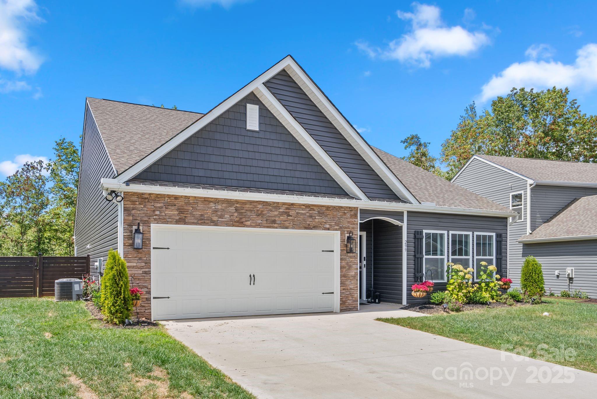299 Ridgeview Lane