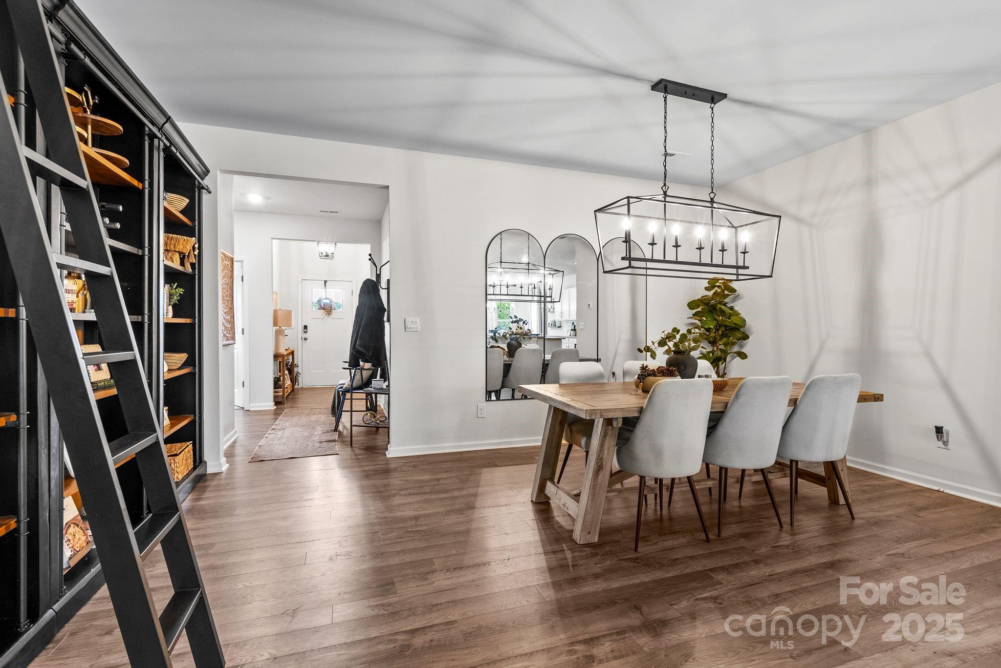 299 Ridgeview Lane