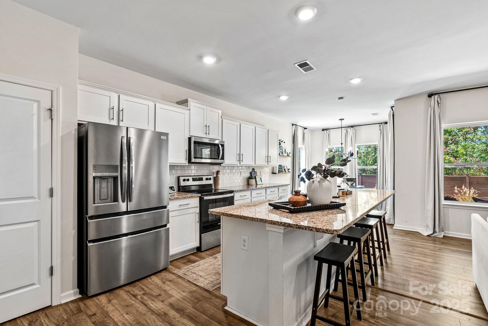 299 Ridgeview Lane
