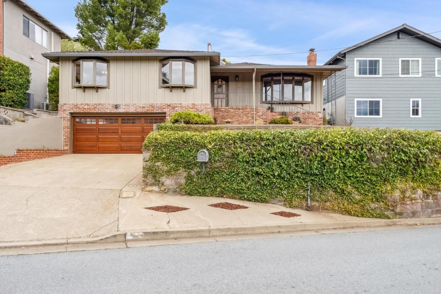 224 Highland Avenue
