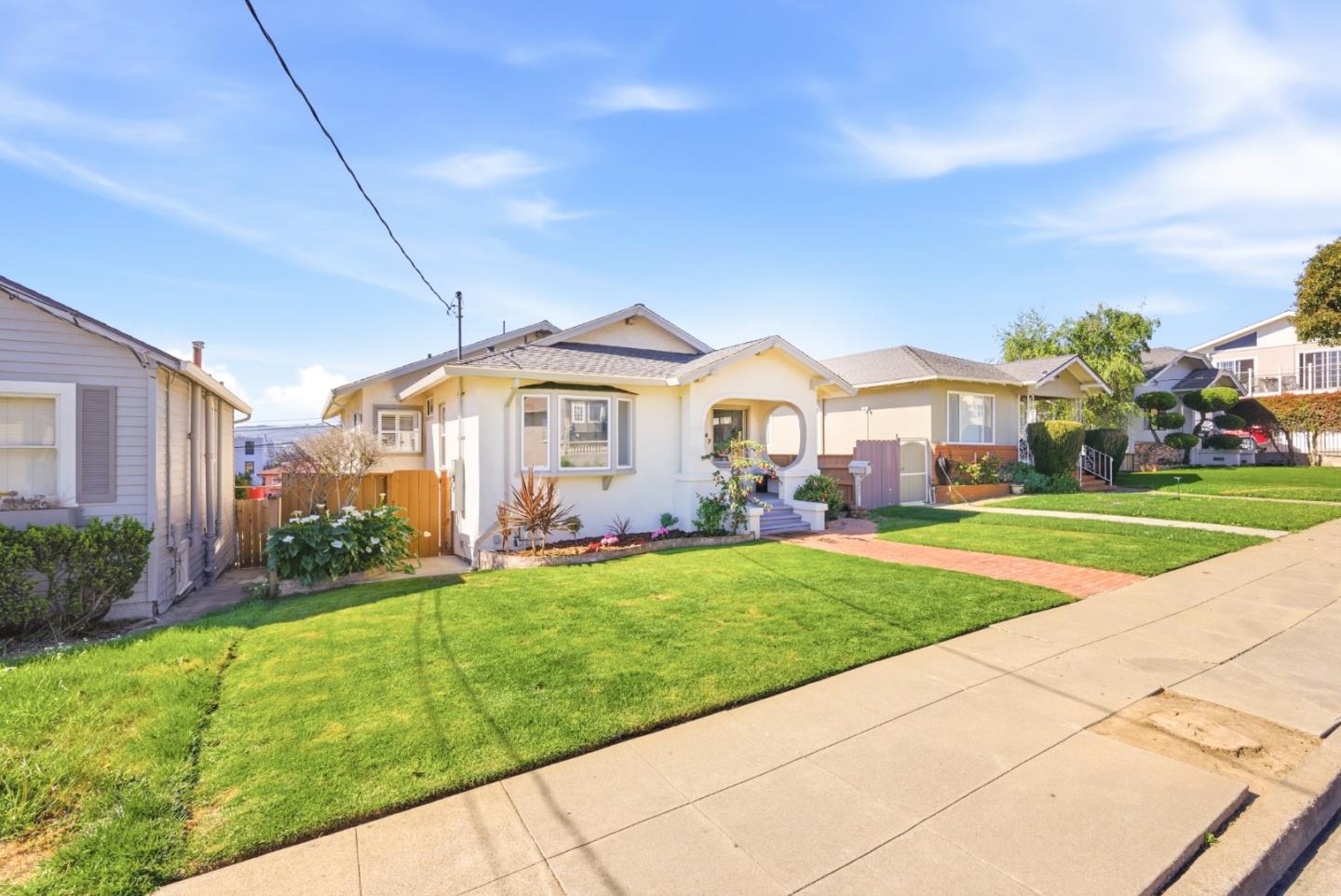 447 Lux Avenue