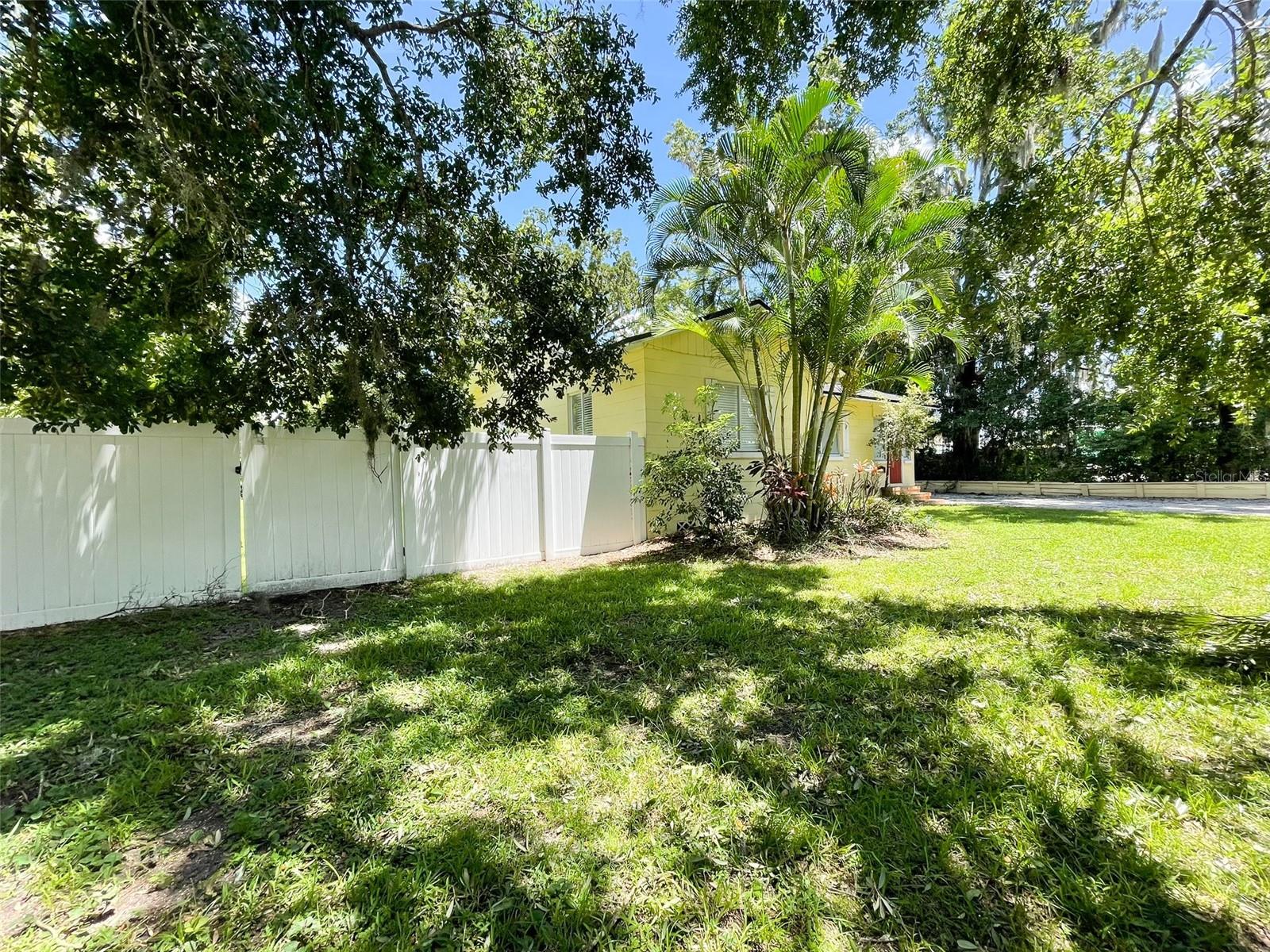2305 HENDERSON DR
