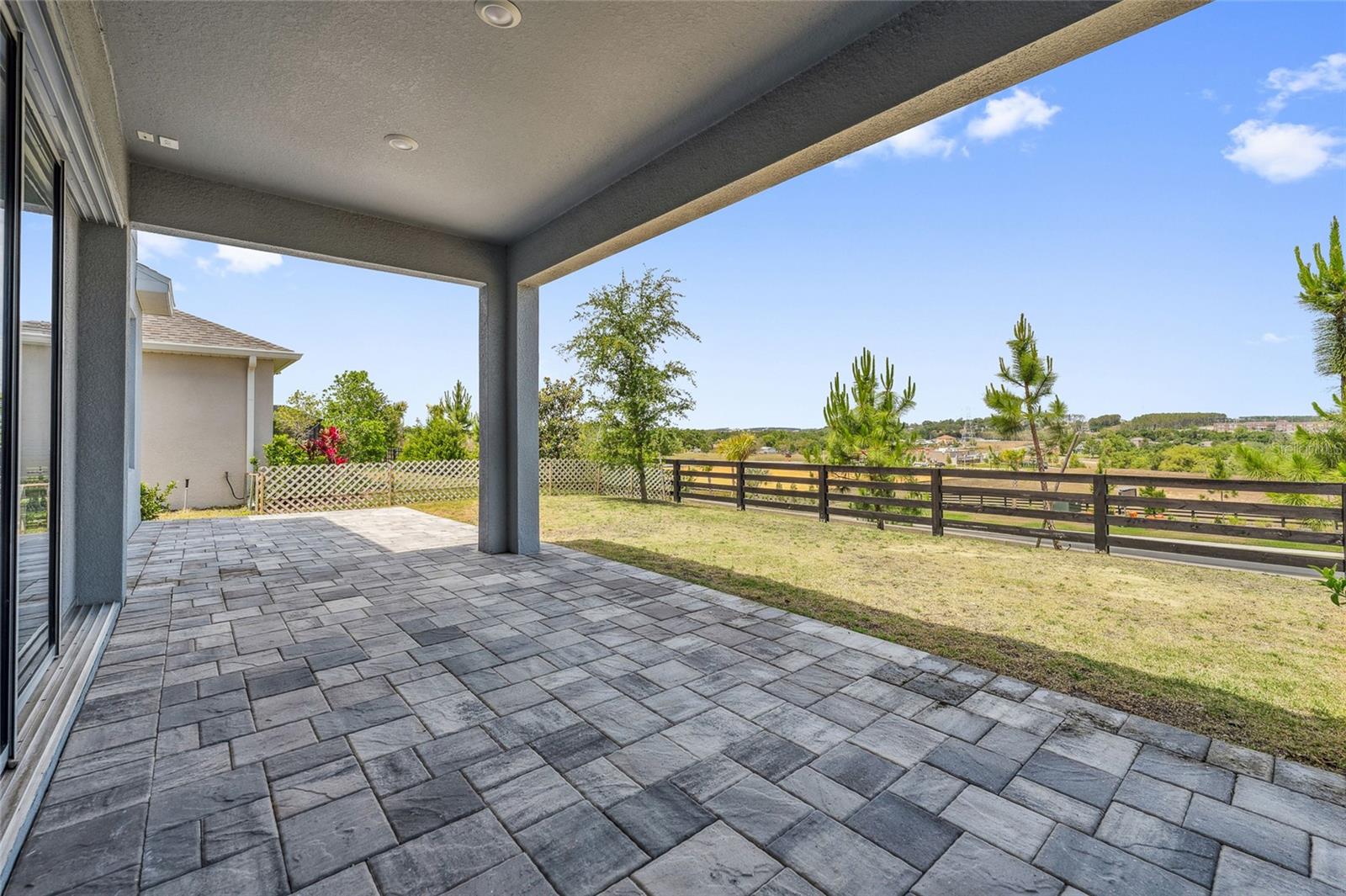 2110 OLD HOLLOW LN