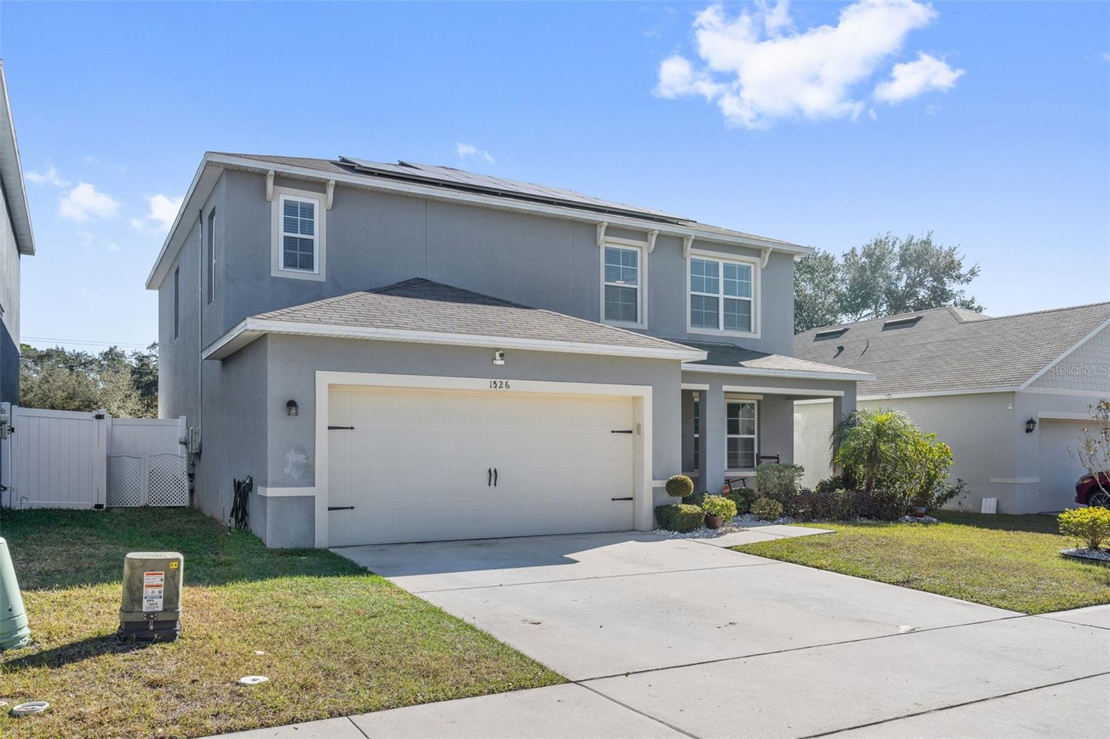 1526 WHITE HAWK WAY