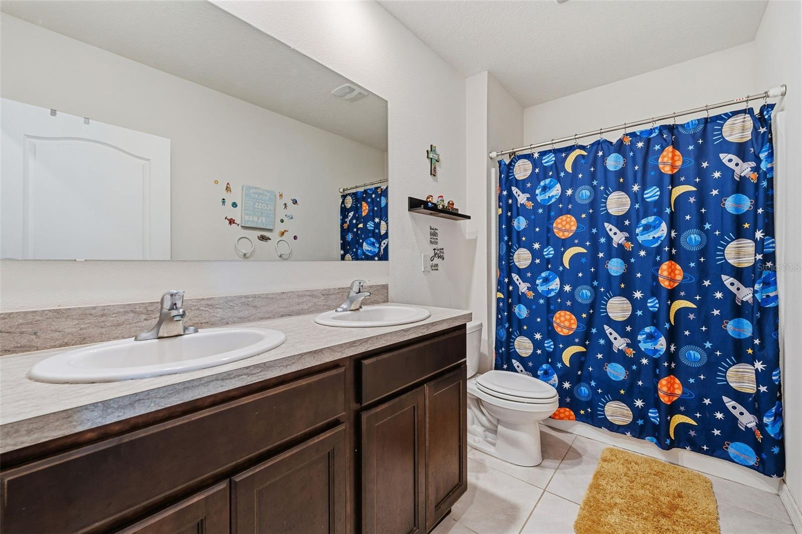 1526 WHITE HAWK WAY