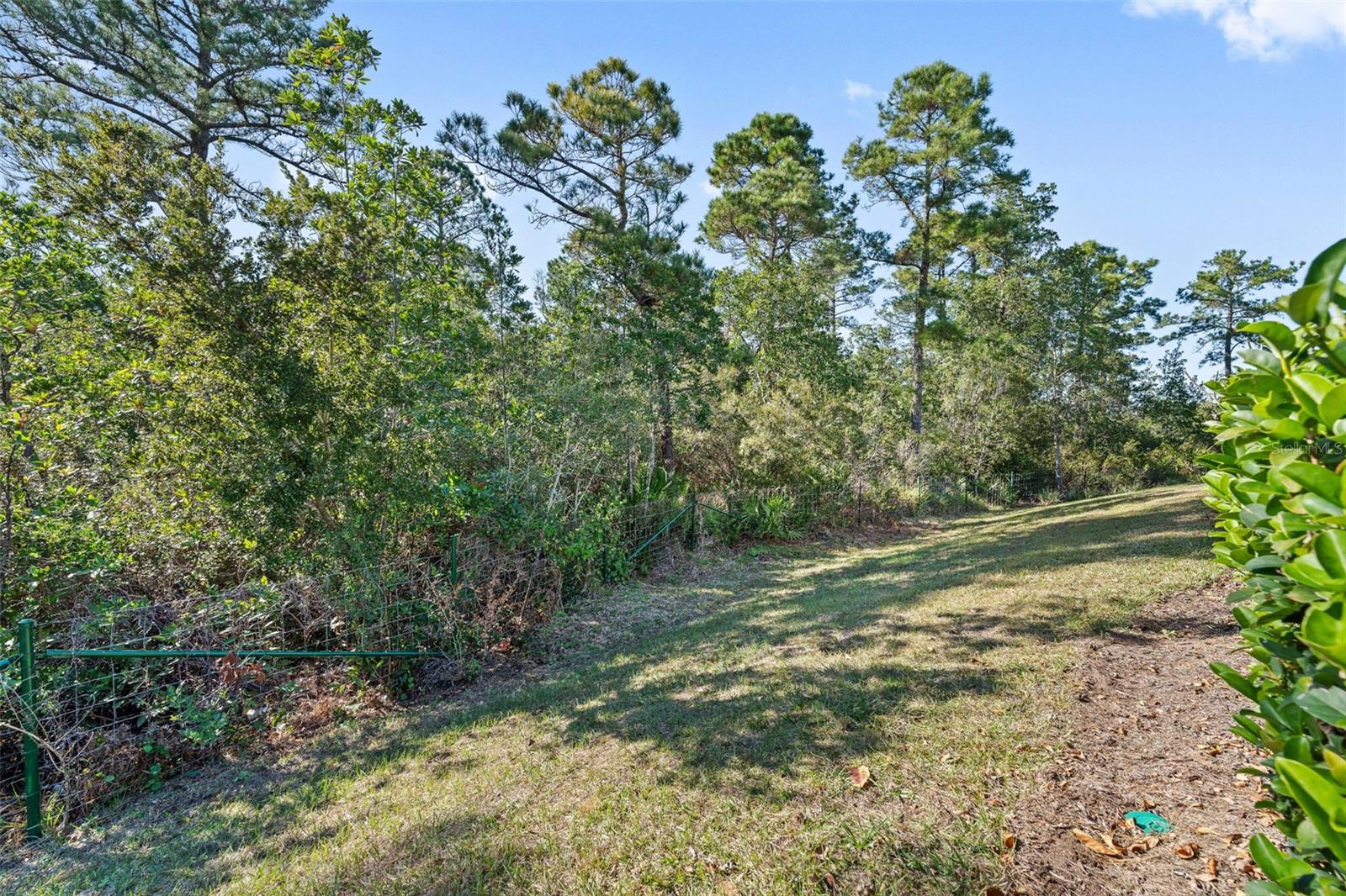 2722 RIVER CREEK LN
