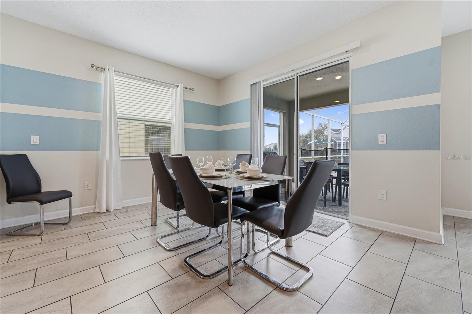 8986 CABOT CLIFFS DR