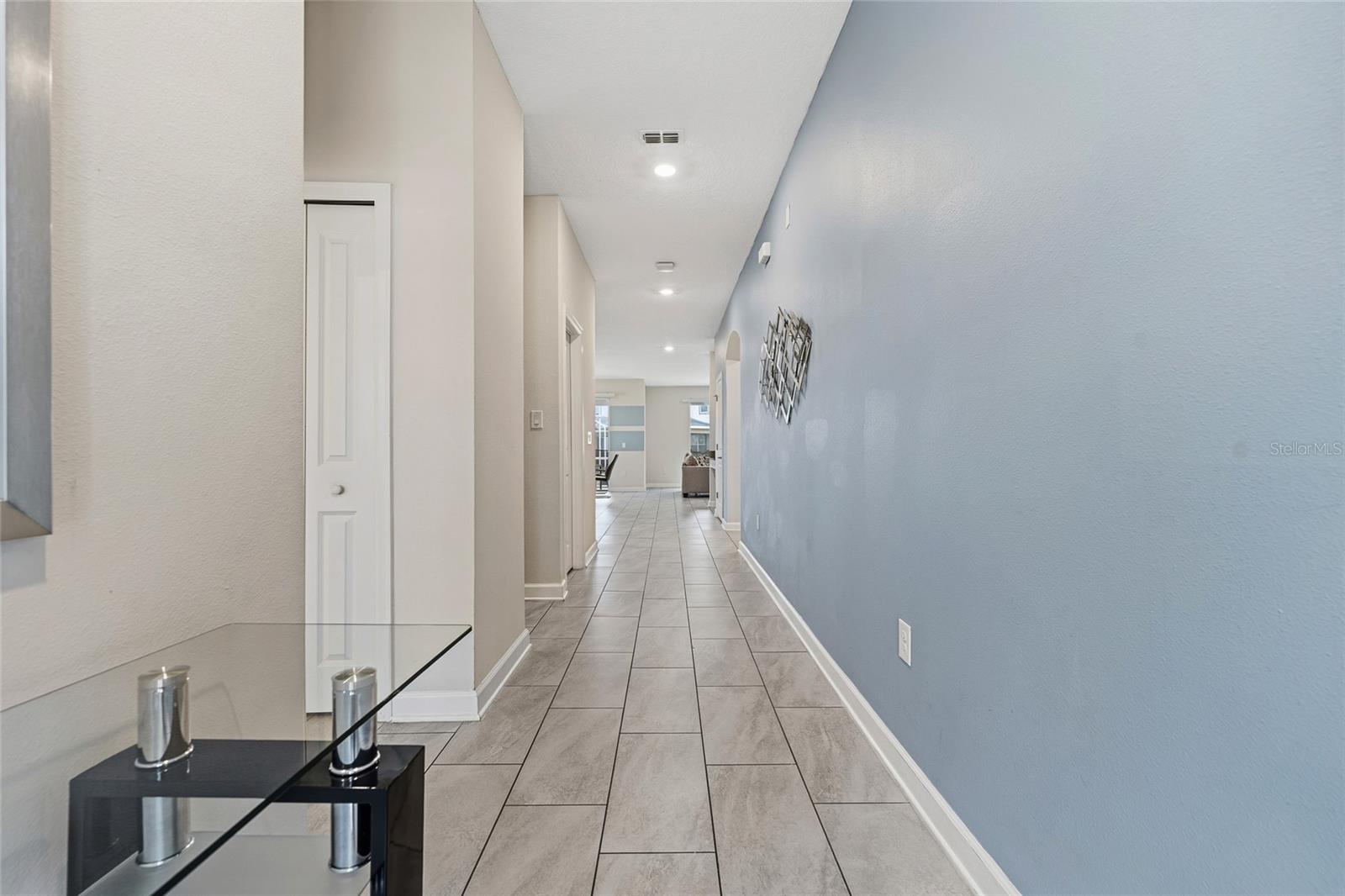 8986 CABOT CLIFFS DR