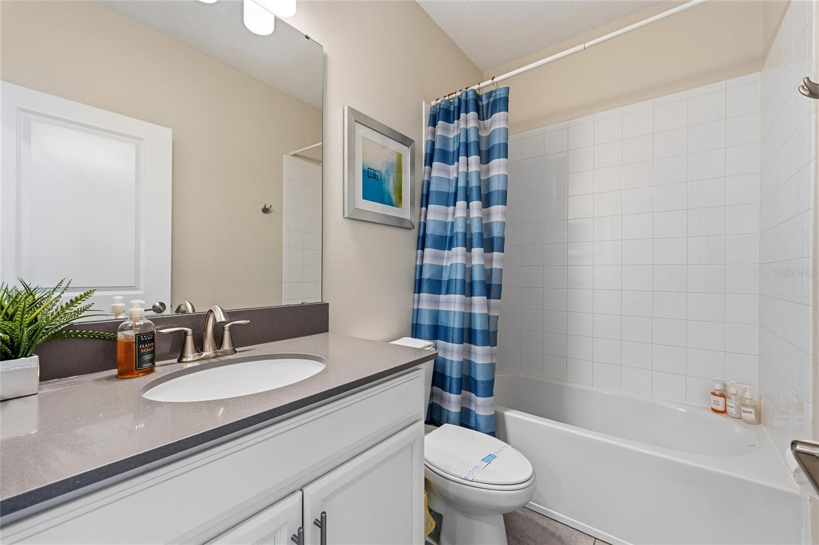 8986 CABOT CLIFFS DR