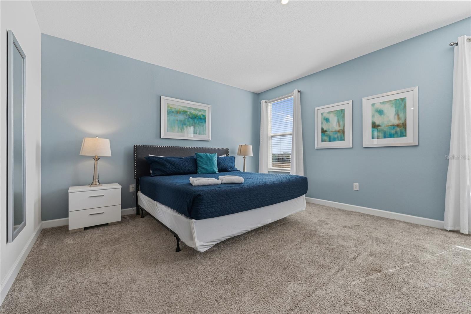8986 CABOT CLIFFS DR