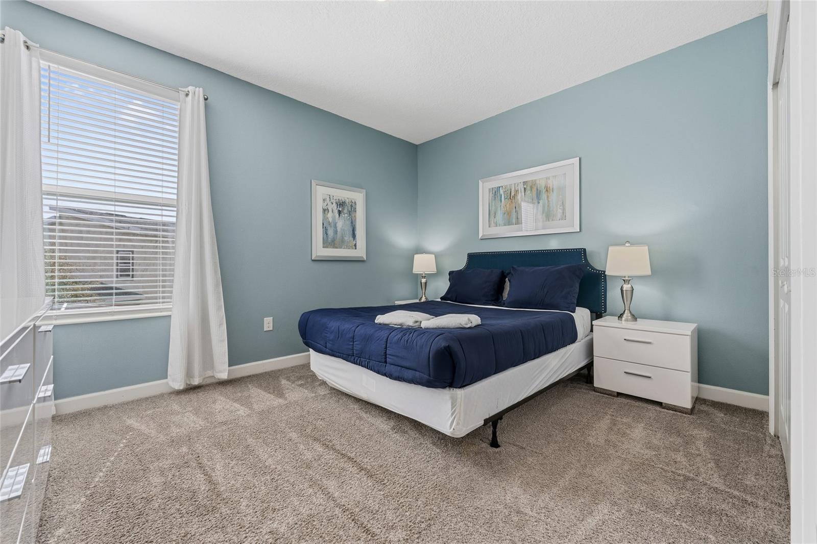 8986 CABOT CLIFFS DR
