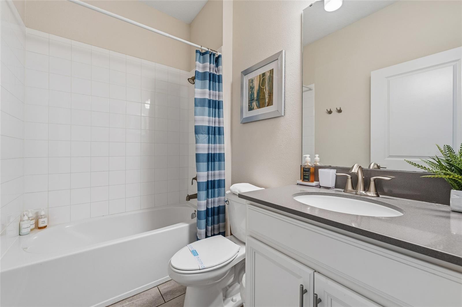8986 CABOT CLIFFS DR