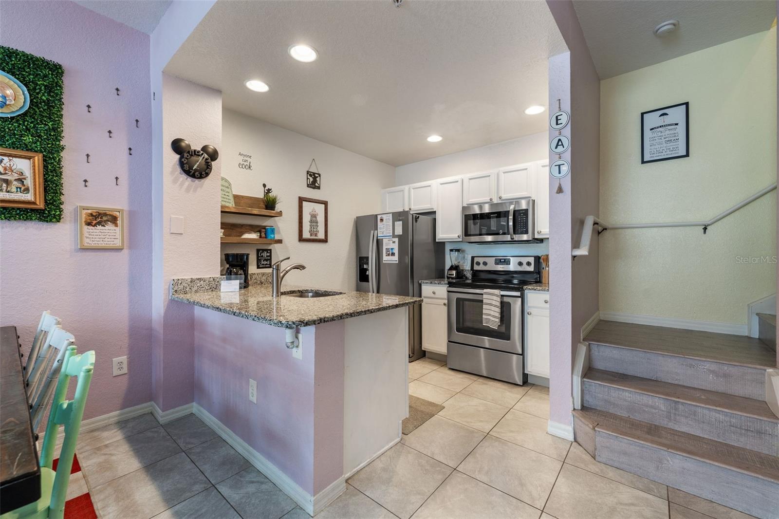 4561 YELLOWGOLD RD E #103