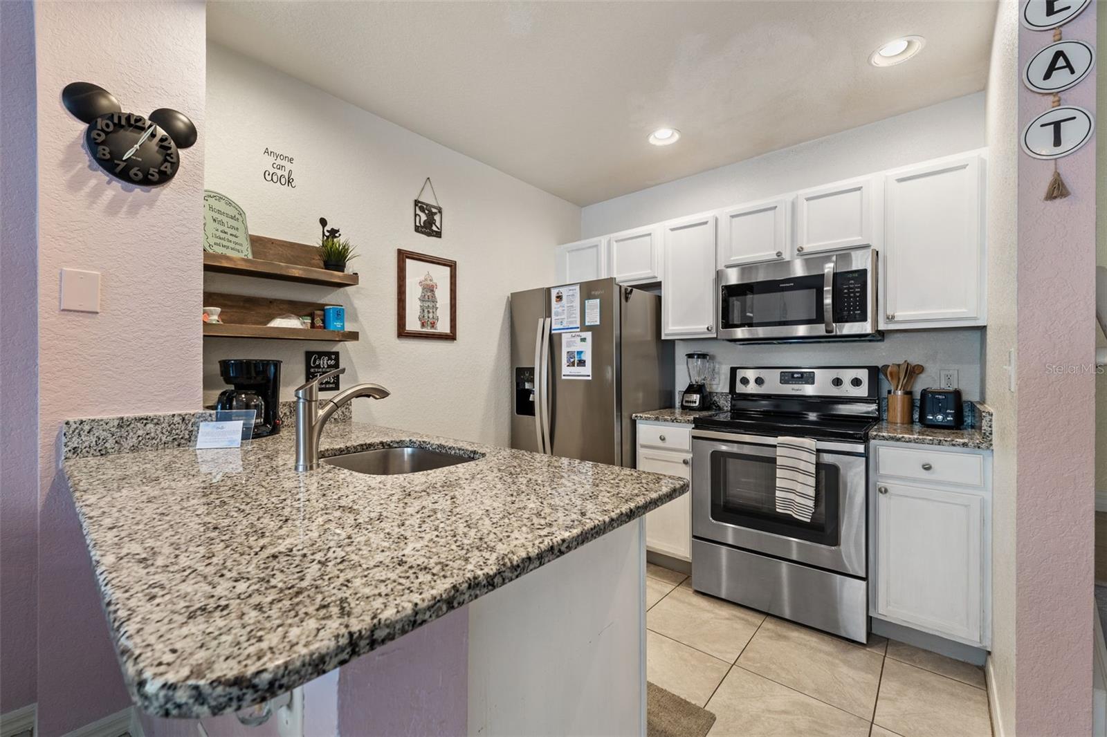 4561 YELLOWGOLD RD E #103