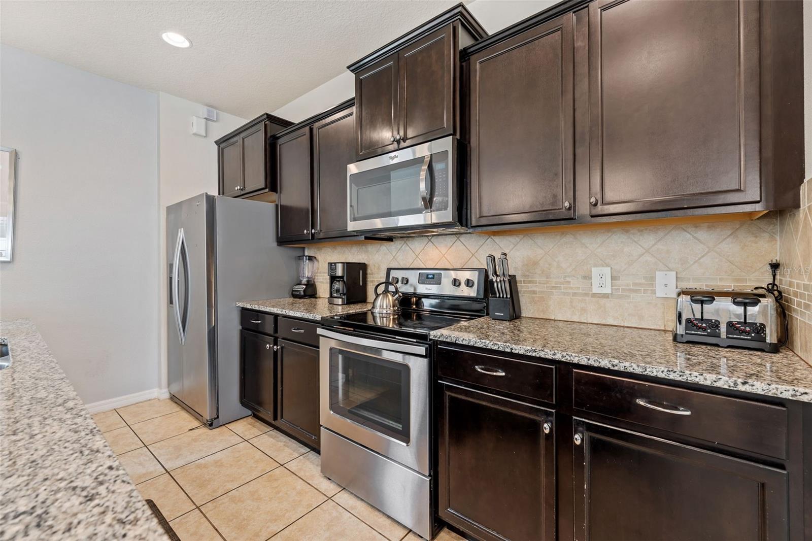 2108 MOROCCO WAY